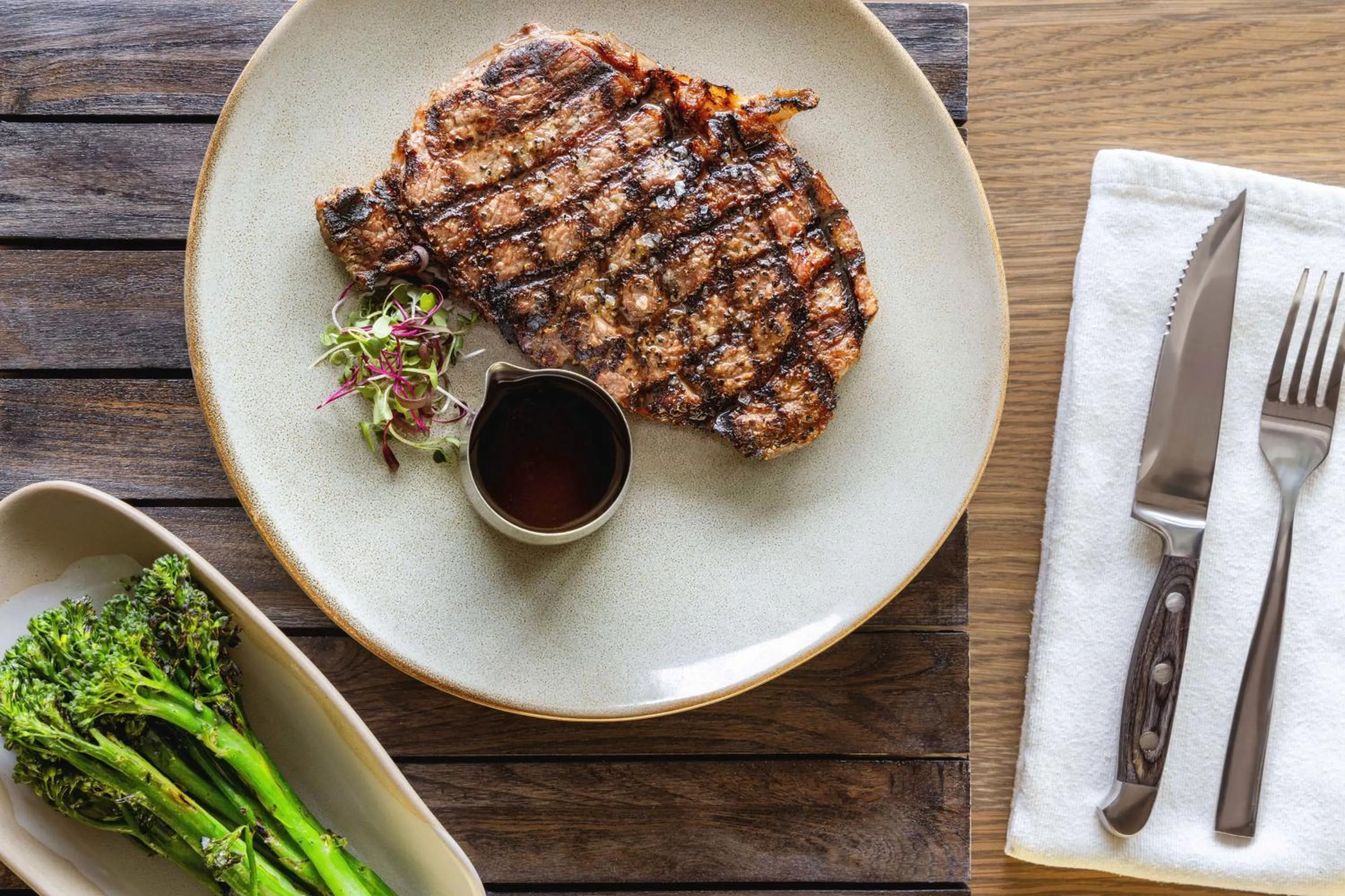 Dining area in Doubletree By Hilton Abilene Downtown Convention Center