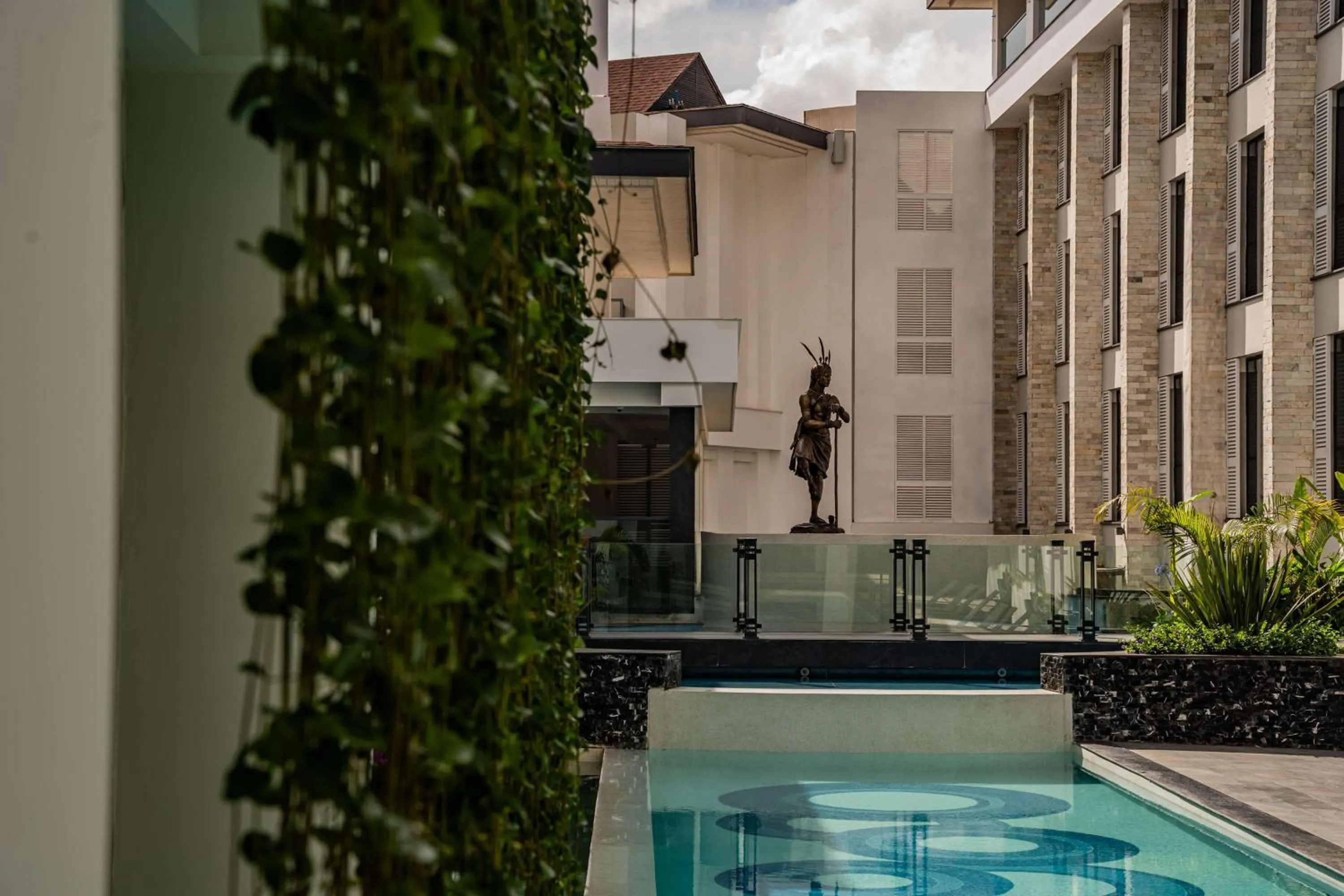 Restaurant/places to eat in Kwetu Nairobi, Curio Collection By Hilton