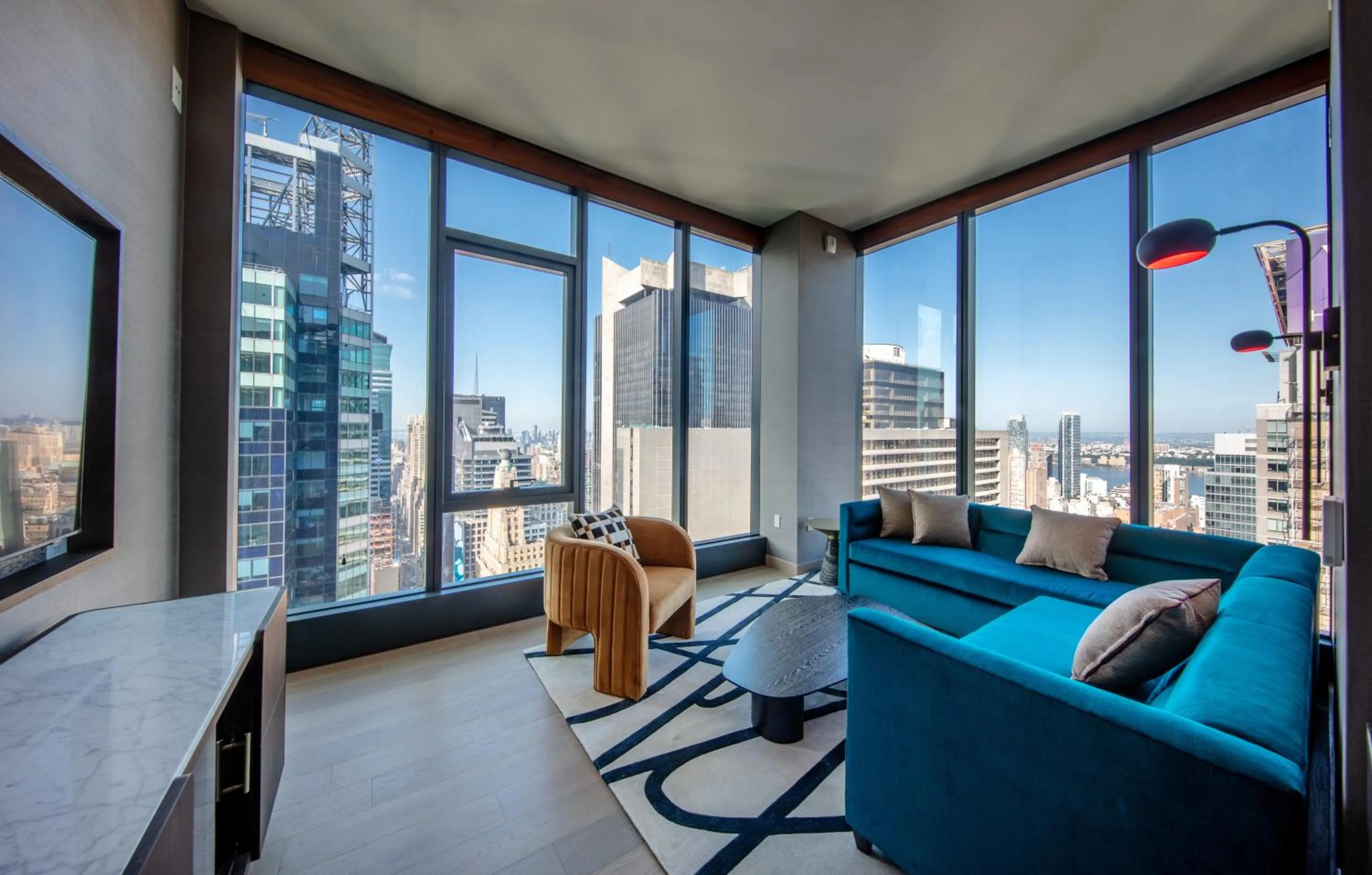 Day in Tempo By Hilton New York Times Square