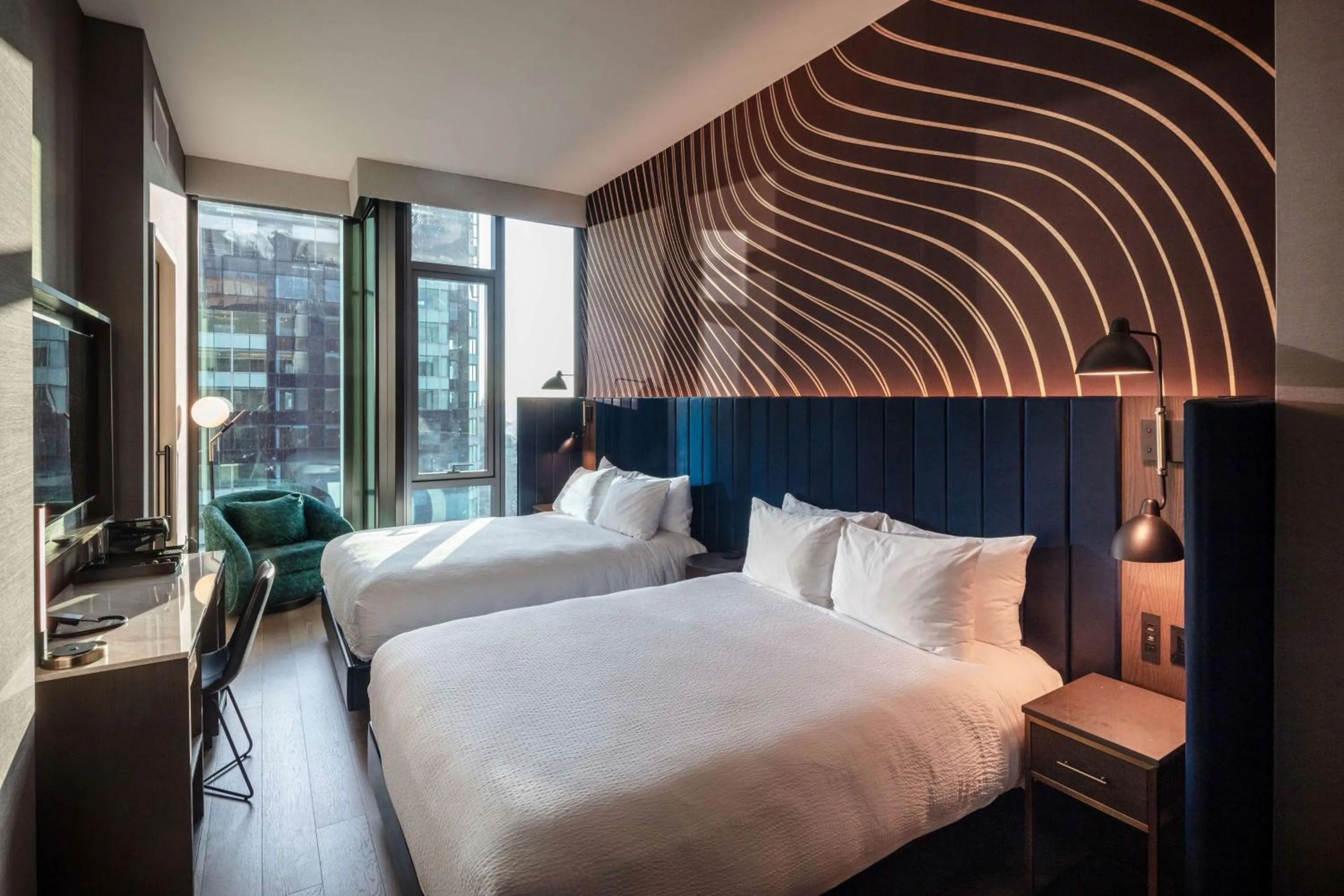 Bedroom, Bed in Tempo By Hilton New York Times Square