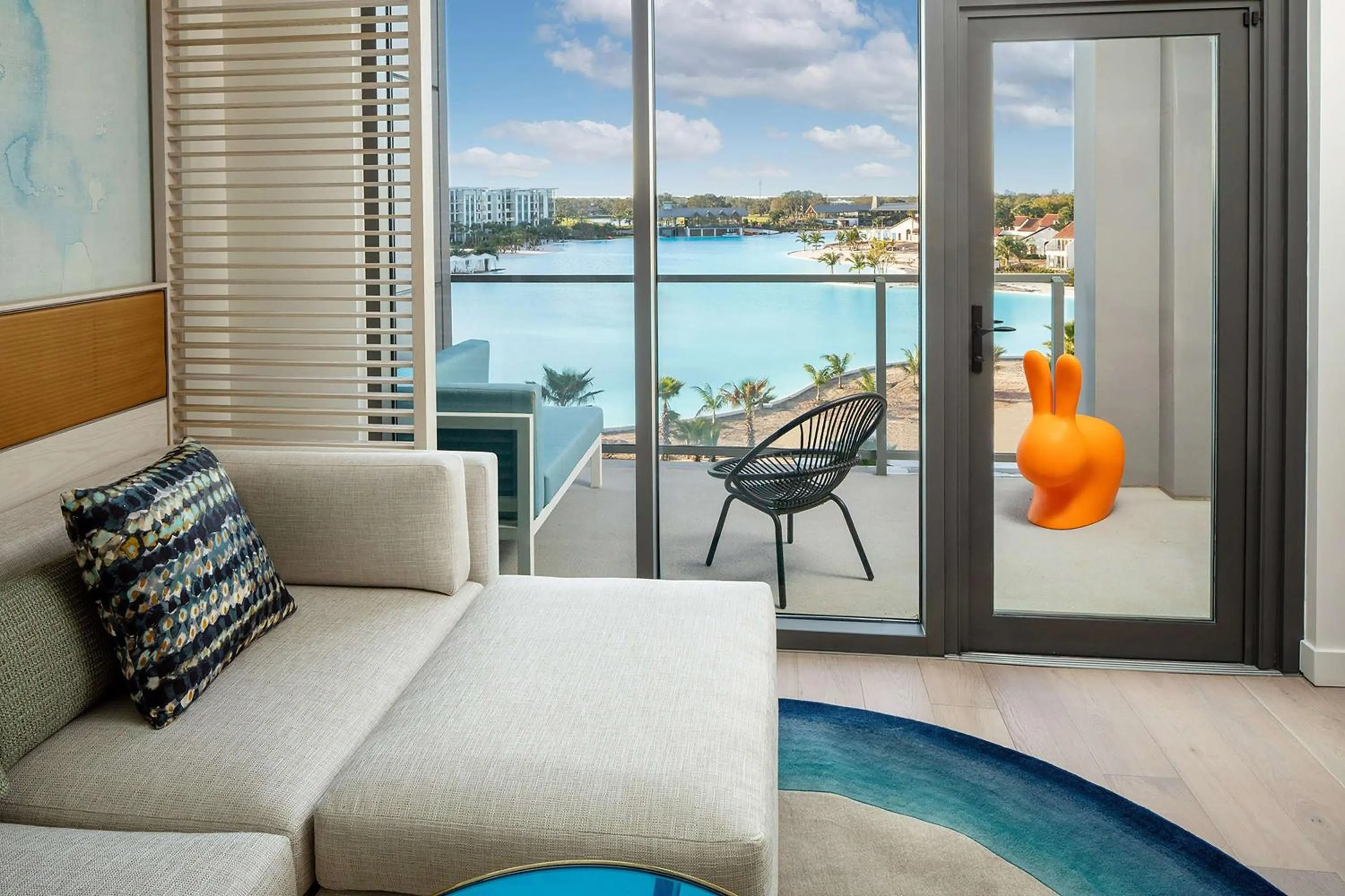 Living room in Conrad Orlando