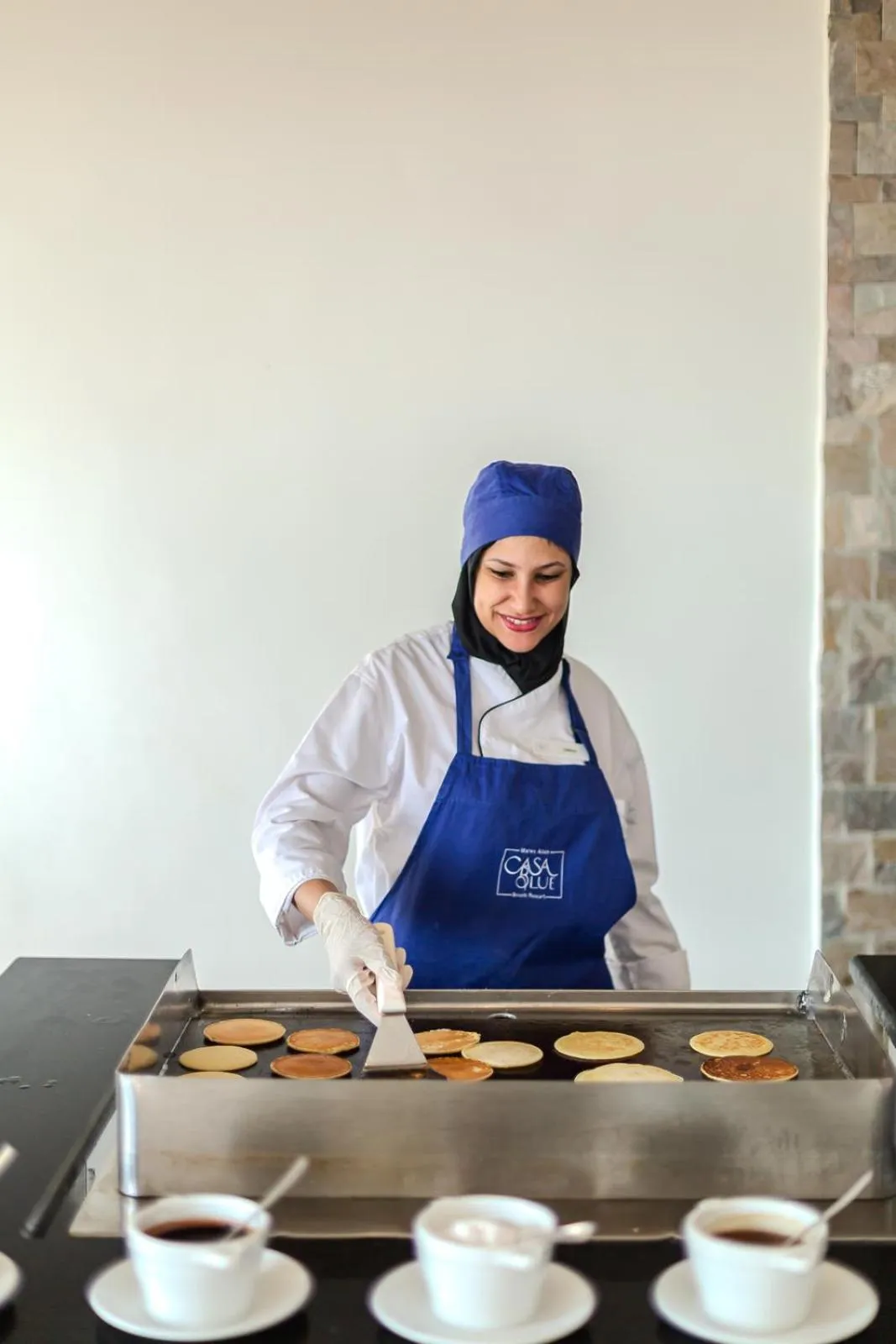 Restaurant/places to eat in Casa Blue Resort