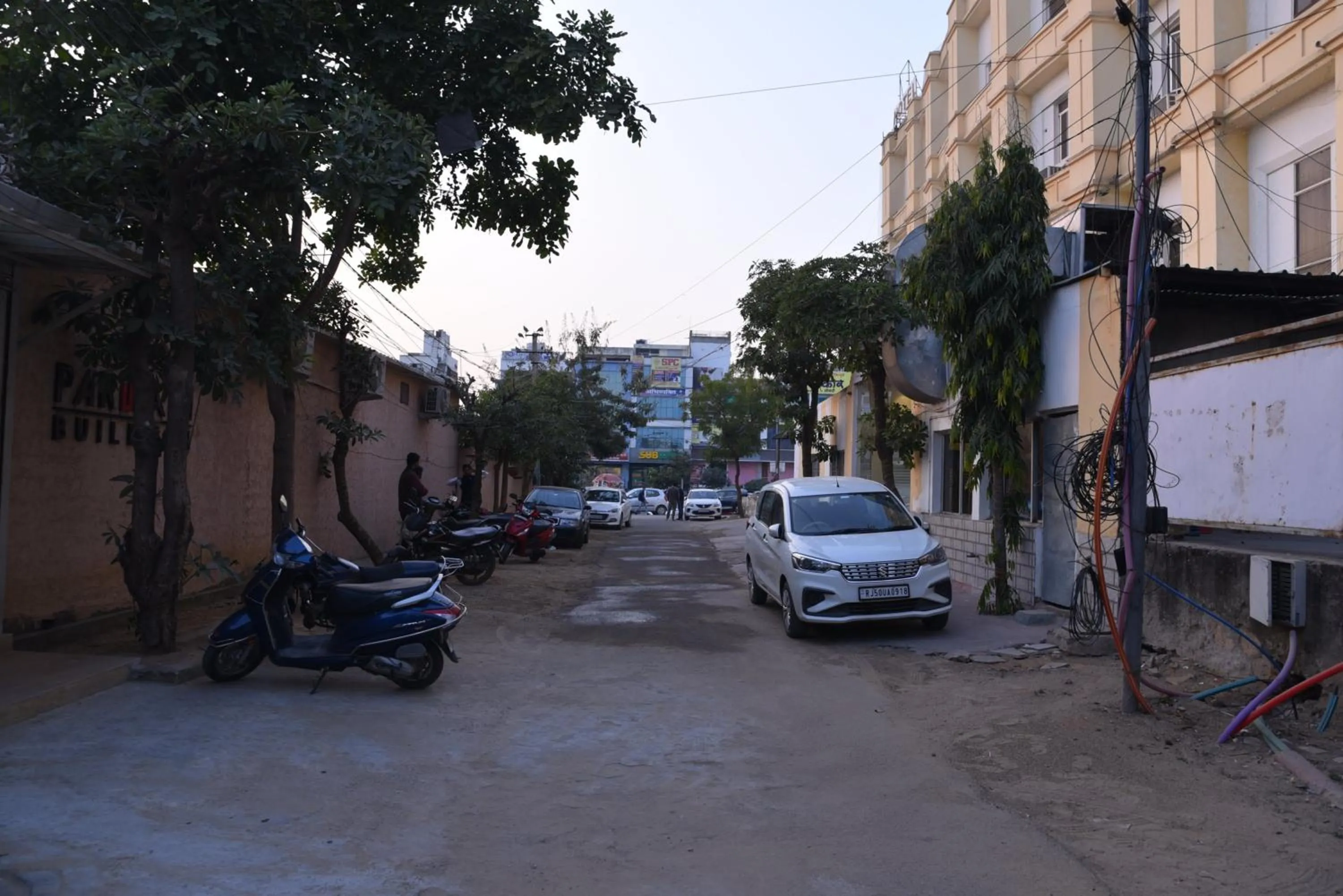 Property building in Hotel C-9