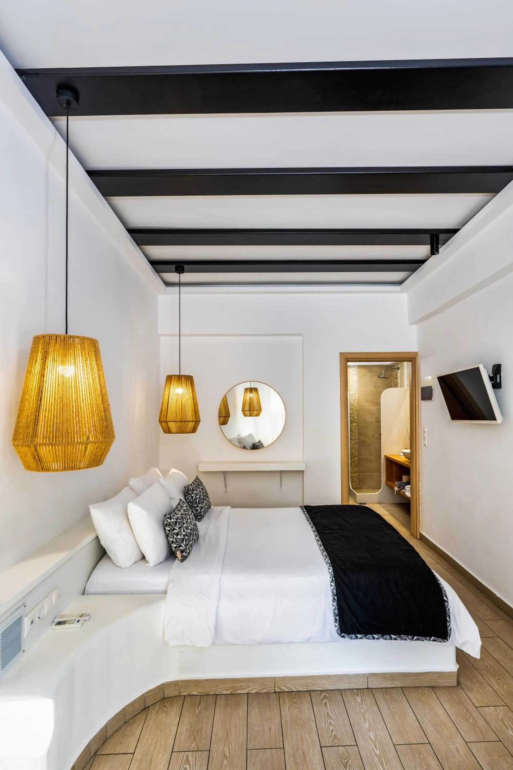 Bed in Callia Retreat Suites - Adults Only