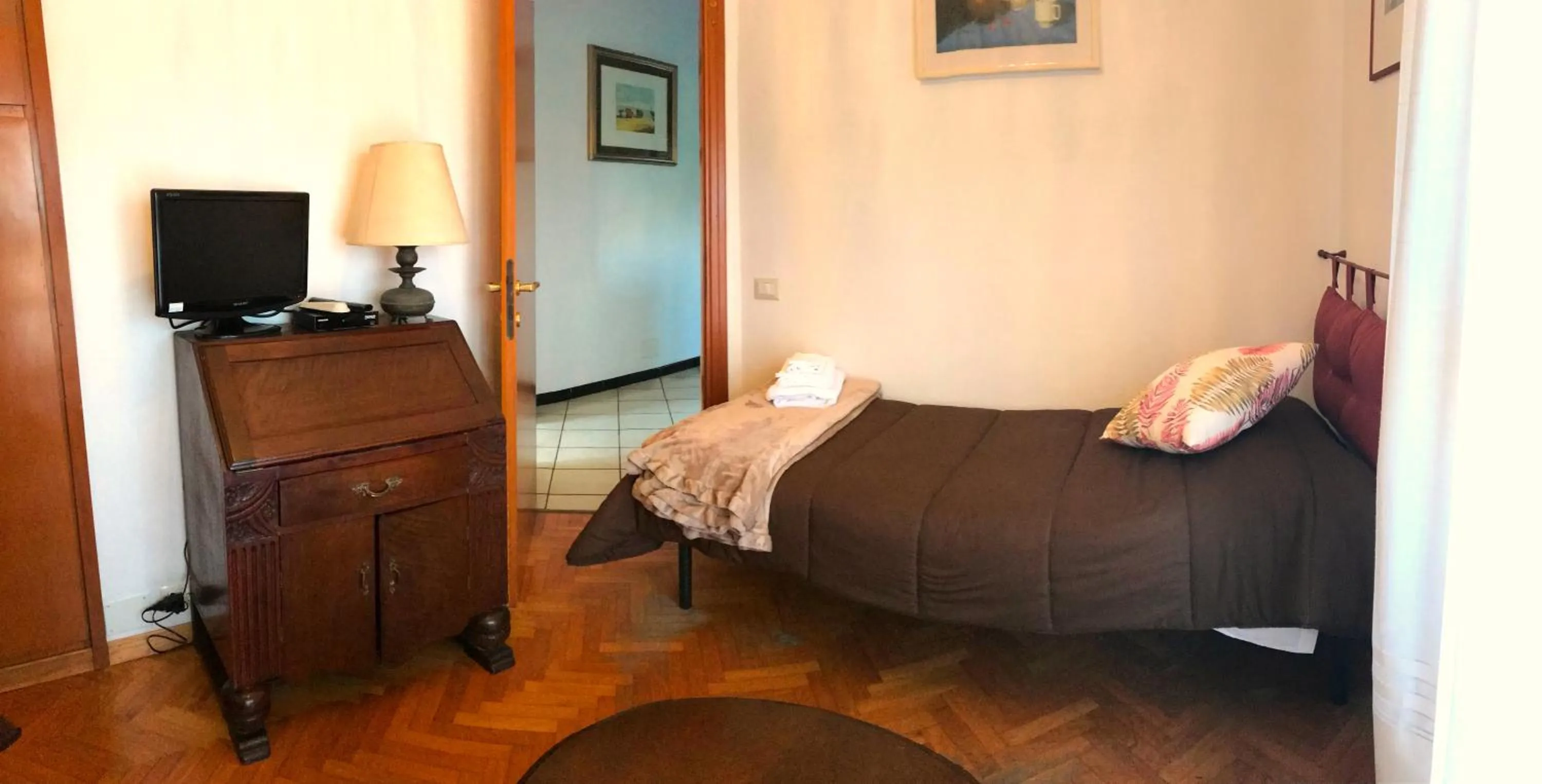 Bed in Stella Di Mare - ampio appartamento con DUE bagni - fronte mare