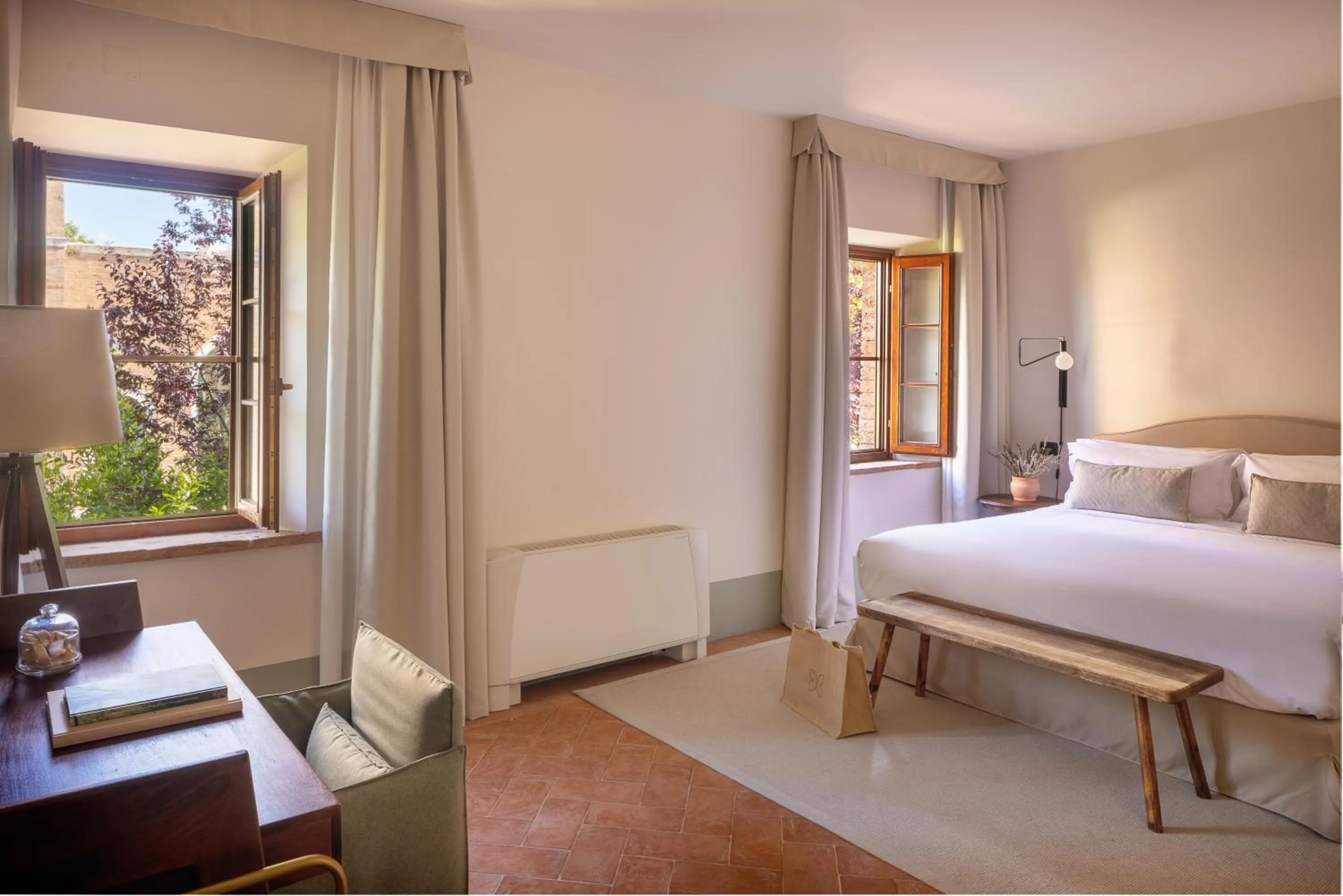 Photo of the whole room, Bed in Precise Tale Poggio Alla Sala