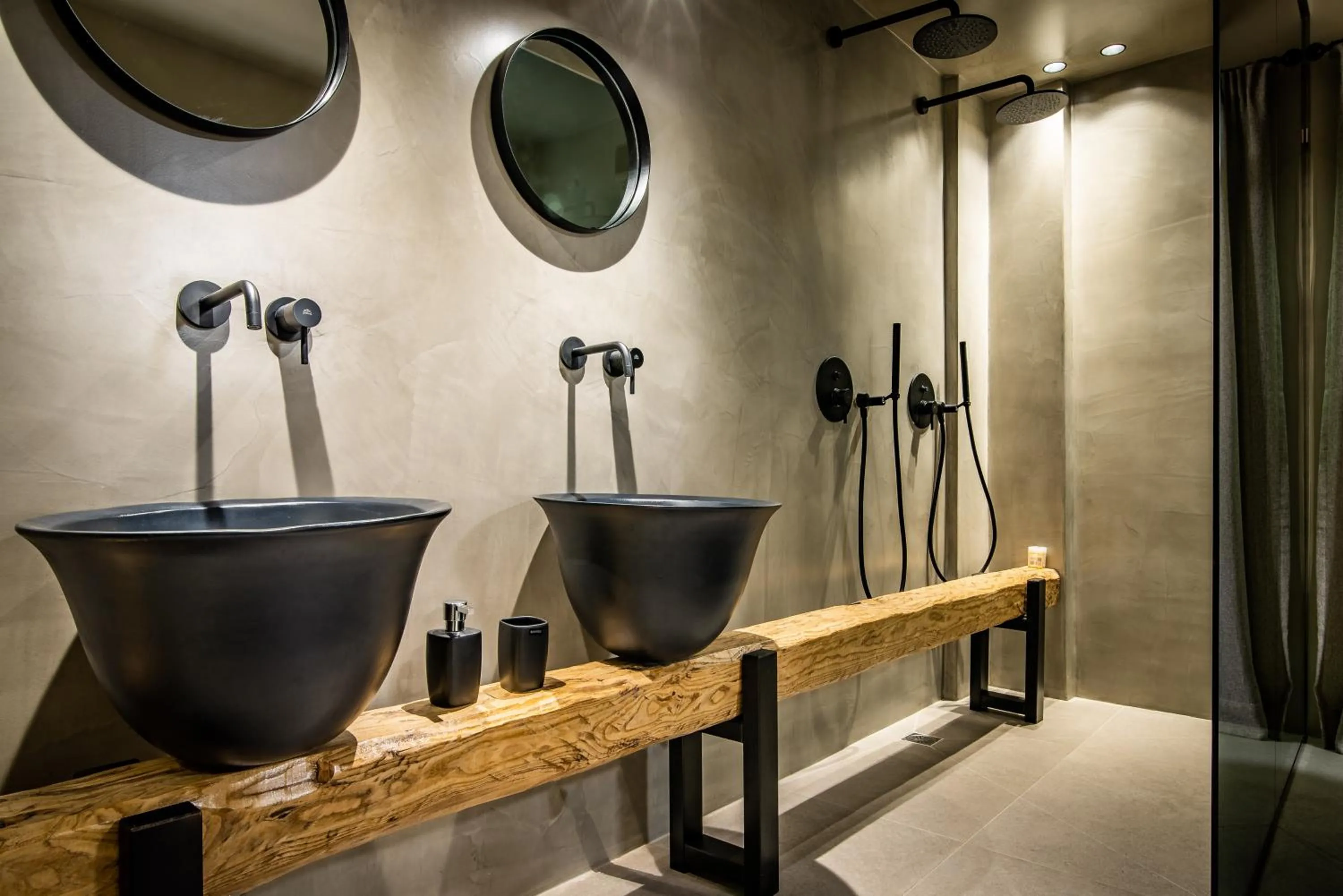 Shower in San Giorgio