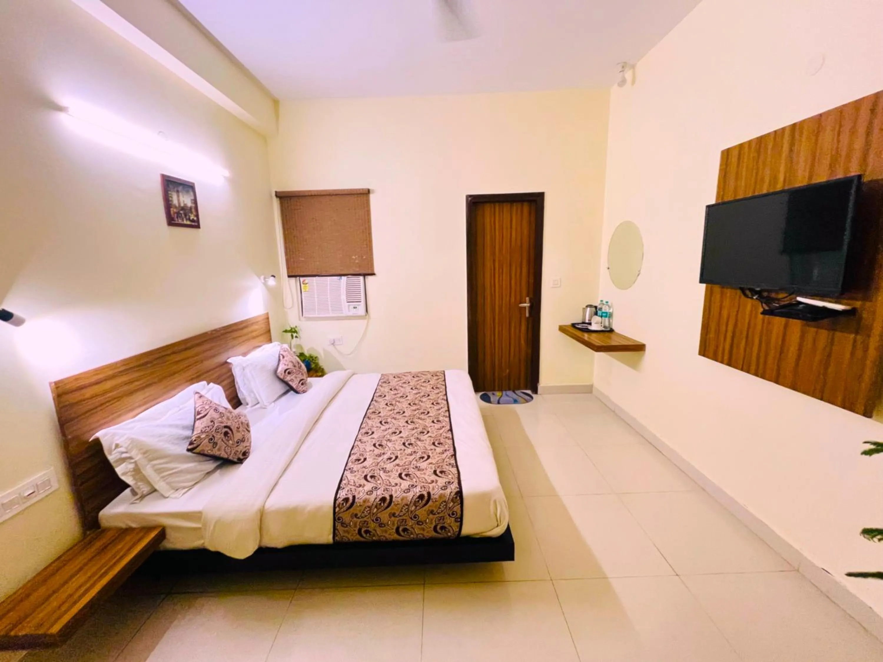 Bed in Ganga Ashoka Hotel Rishikesh