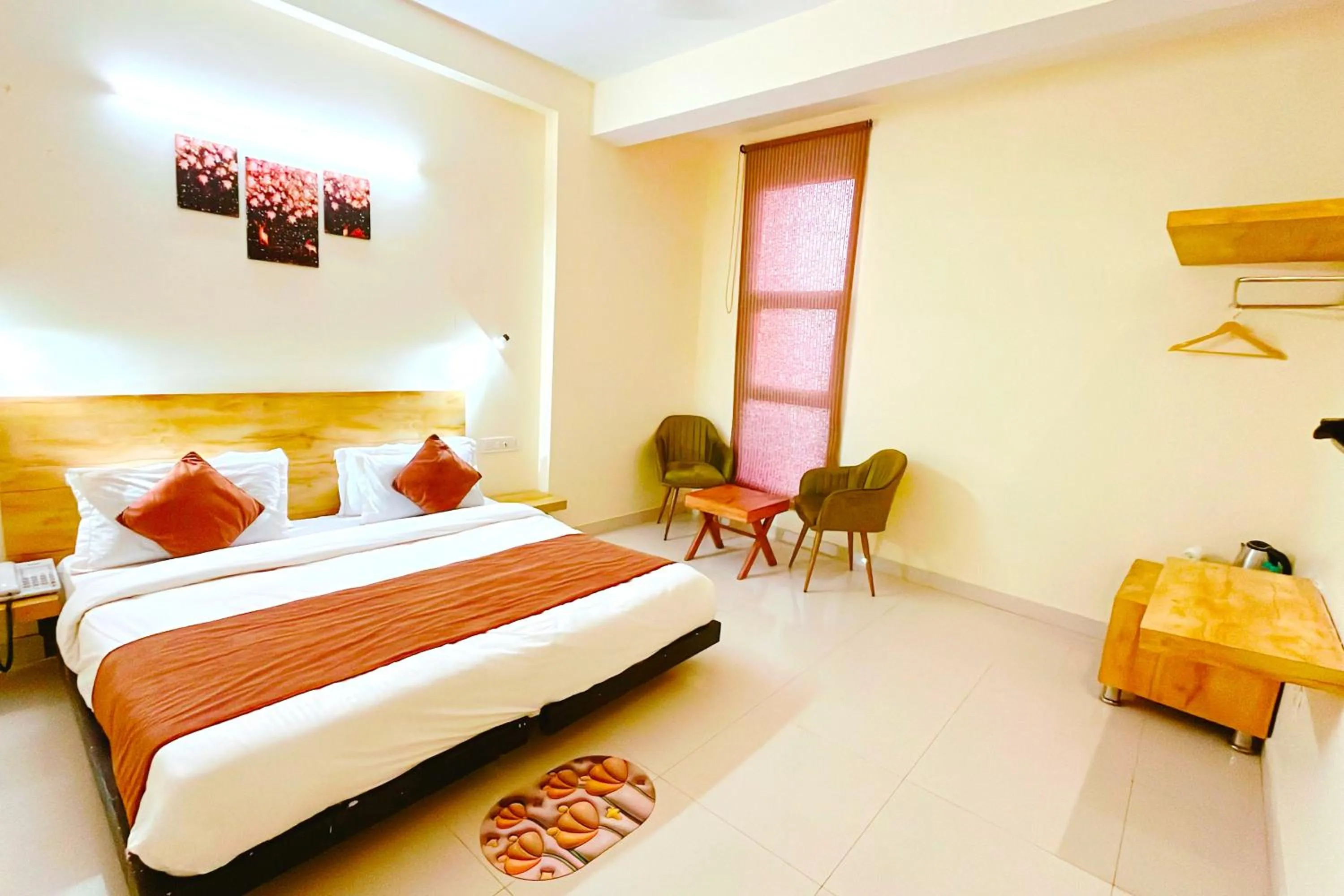 Bed in Ganga Ashoka Hotel Rishikesh