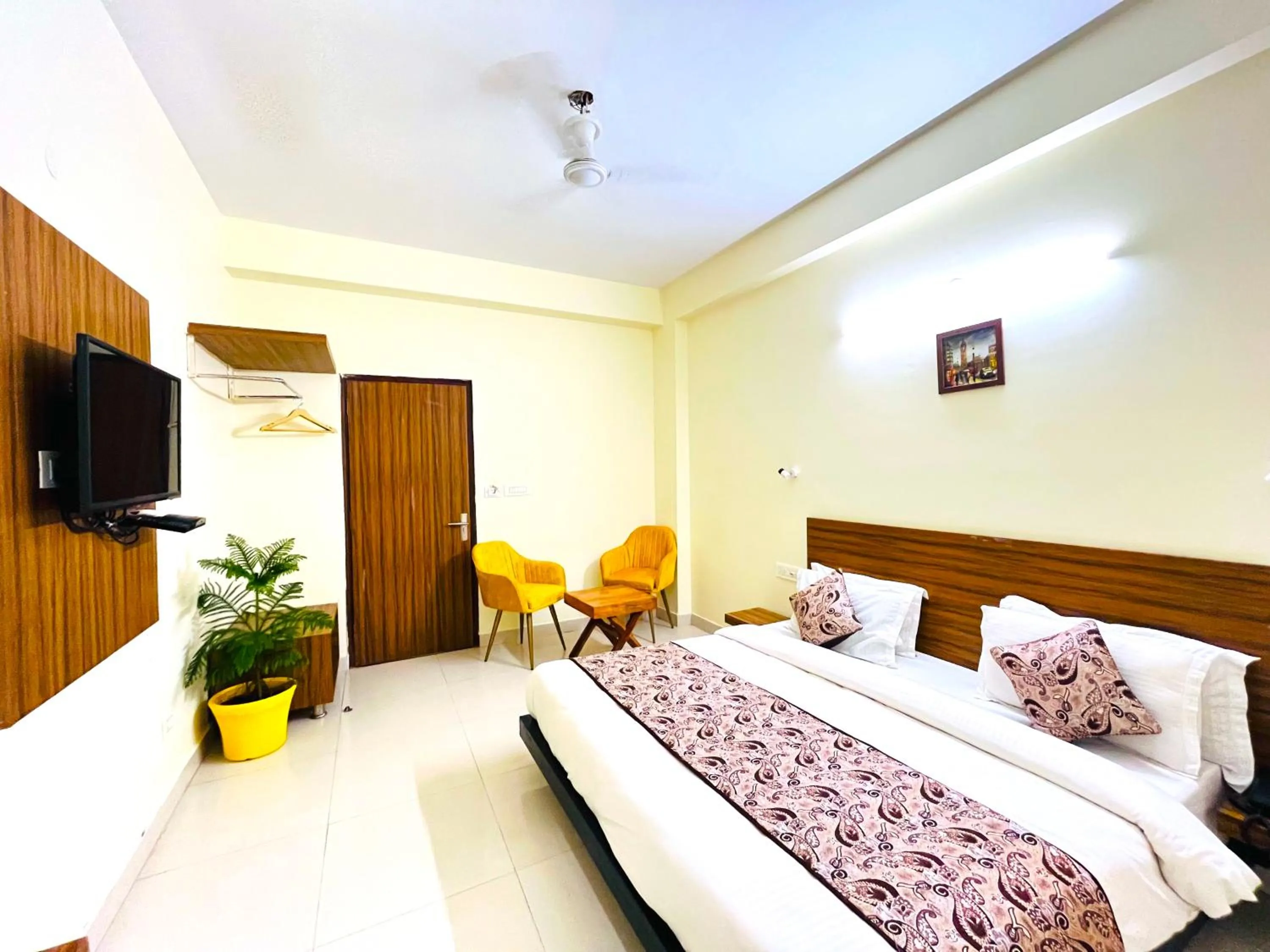 Bed in Ganga Ashoka Hotel Rishikesh