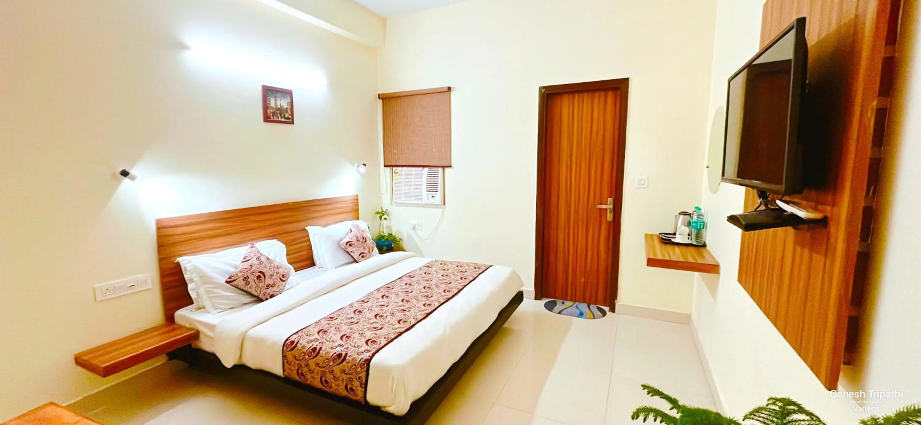 Bed in Ganga Ashoka Hotel Rishikesh