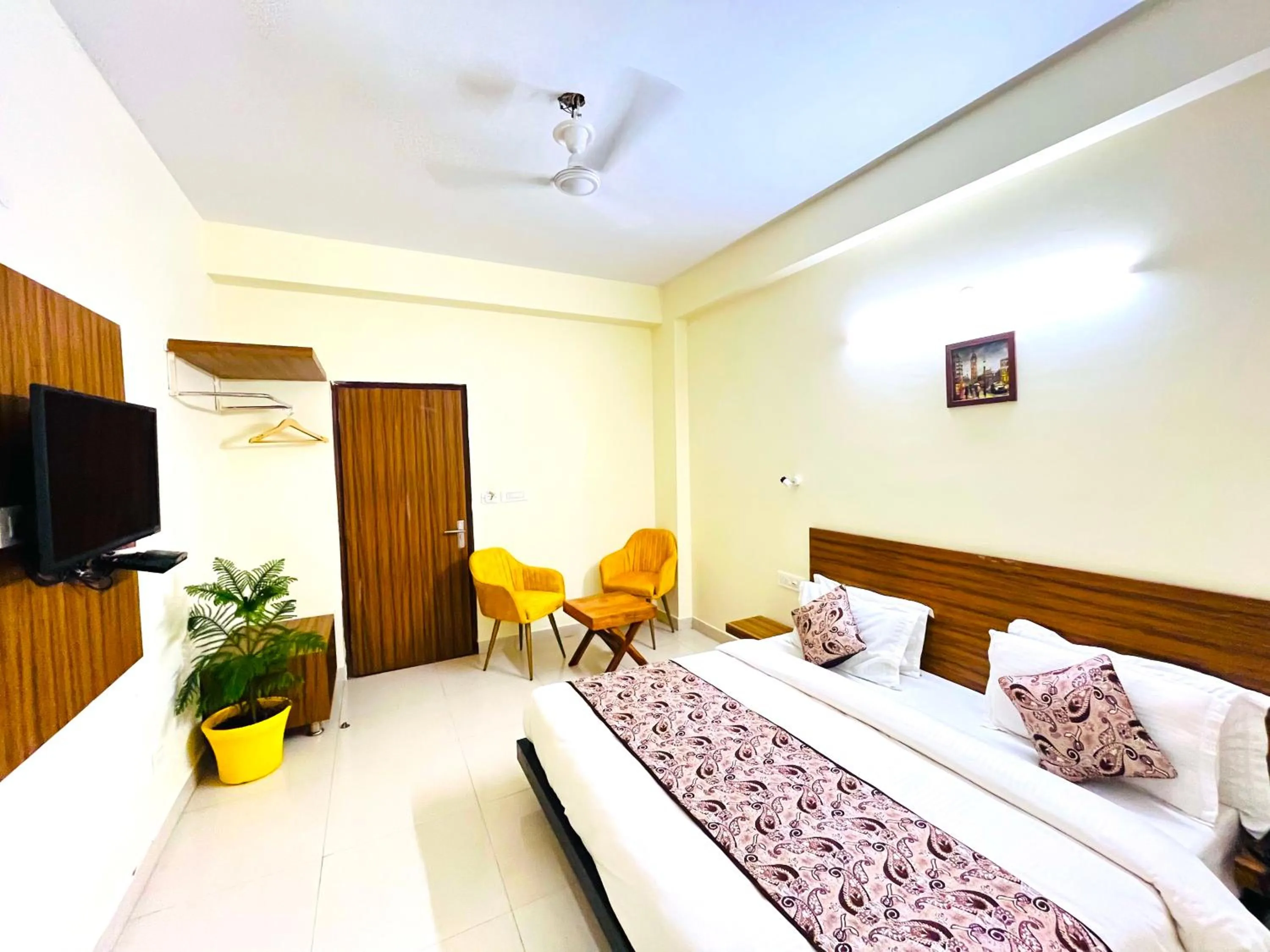 Bed in Ganga Ashoka Hotel Rishikesh