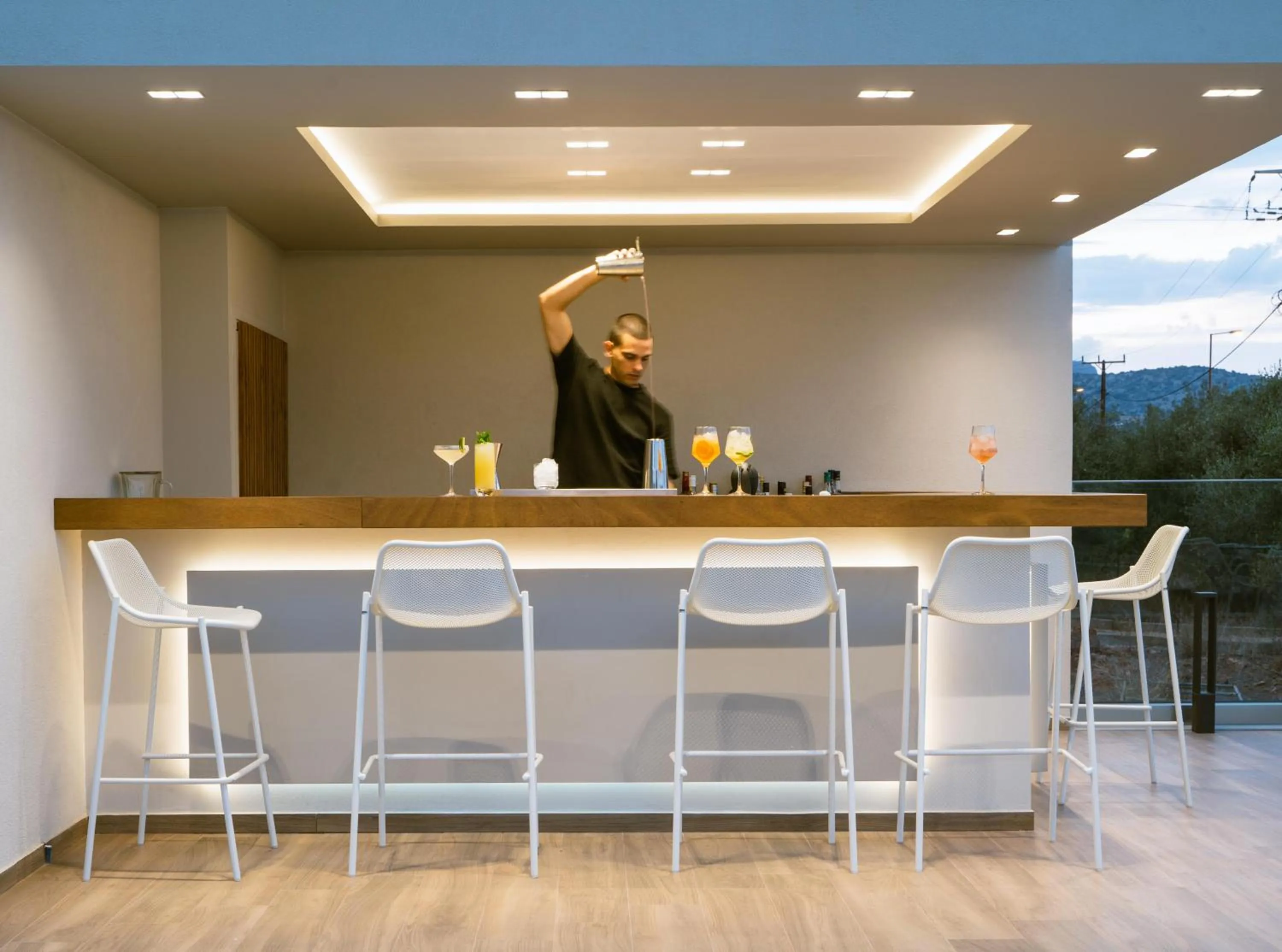 Lounge or bar in Filia Luxury Suites