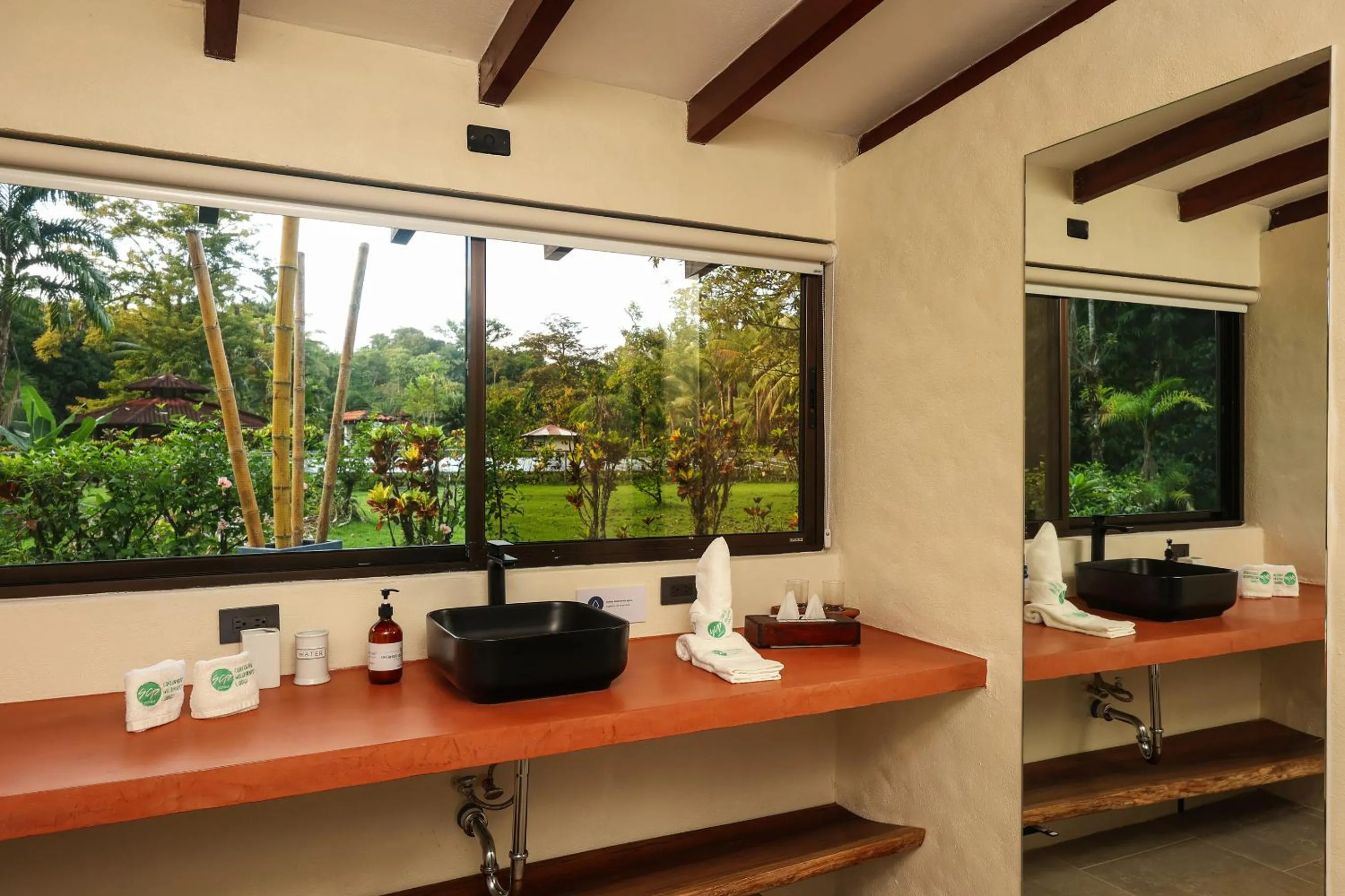 Bathroom in Corcovado Wilderness Lodge by SCP