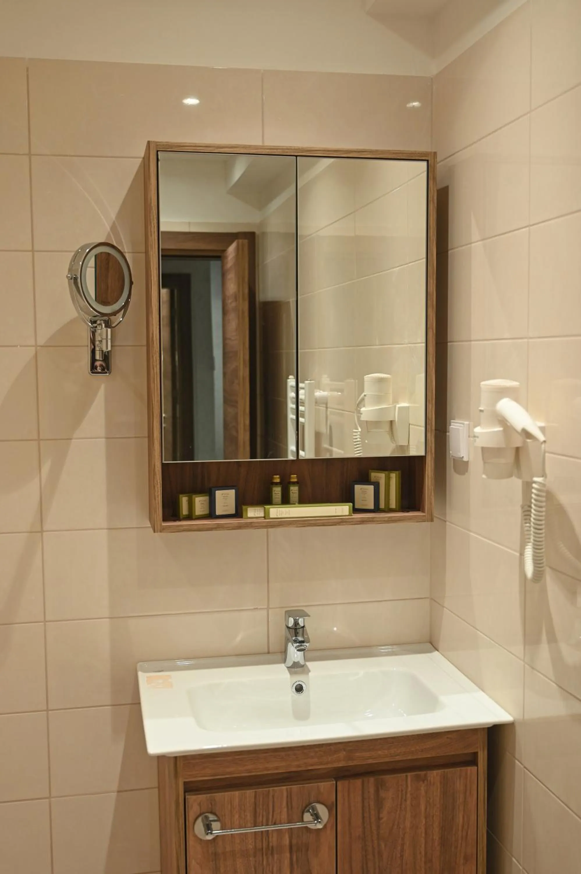 Bathroom in Hotel Foldana