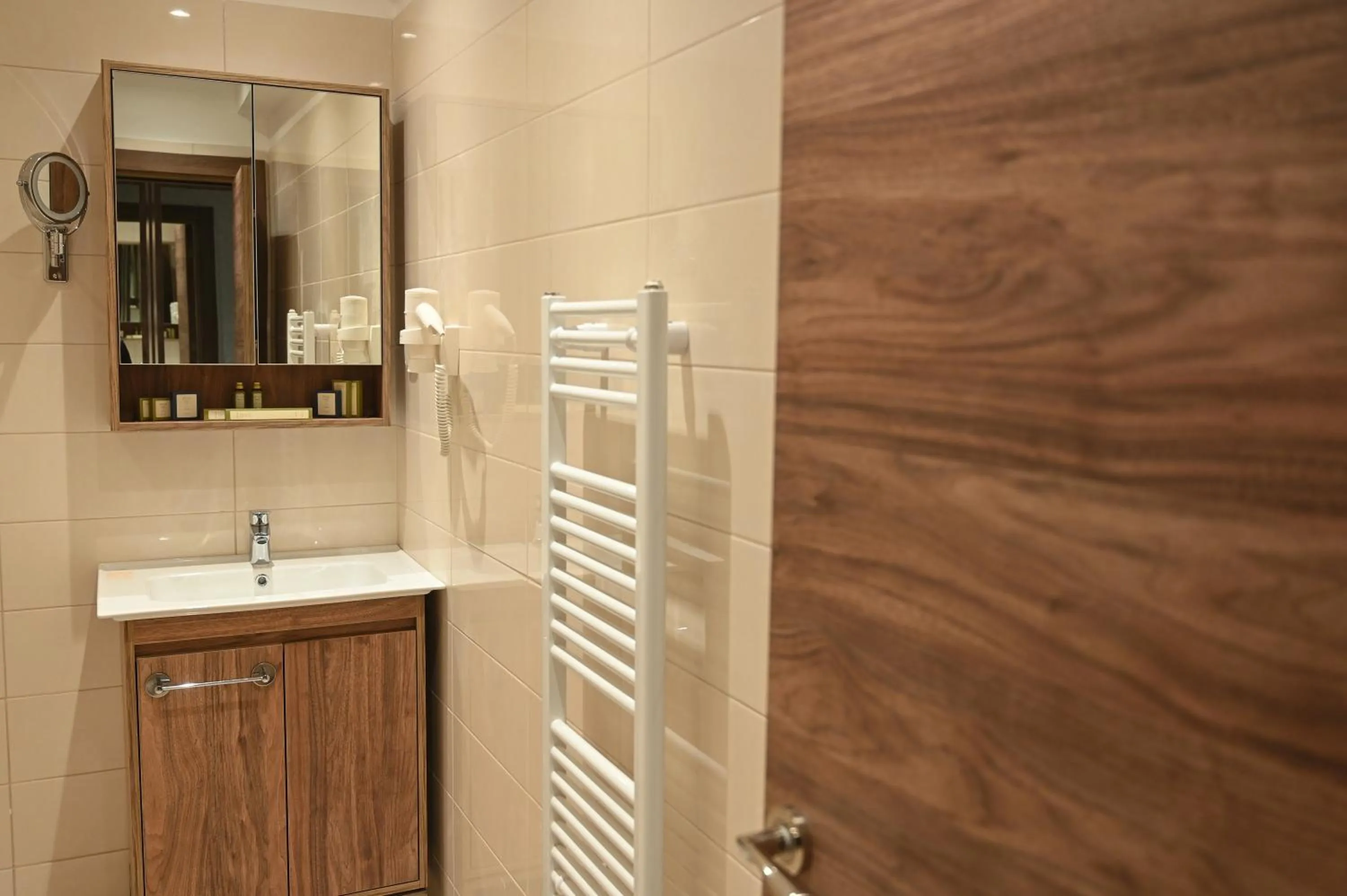 Bathroom in Hotel Foldana