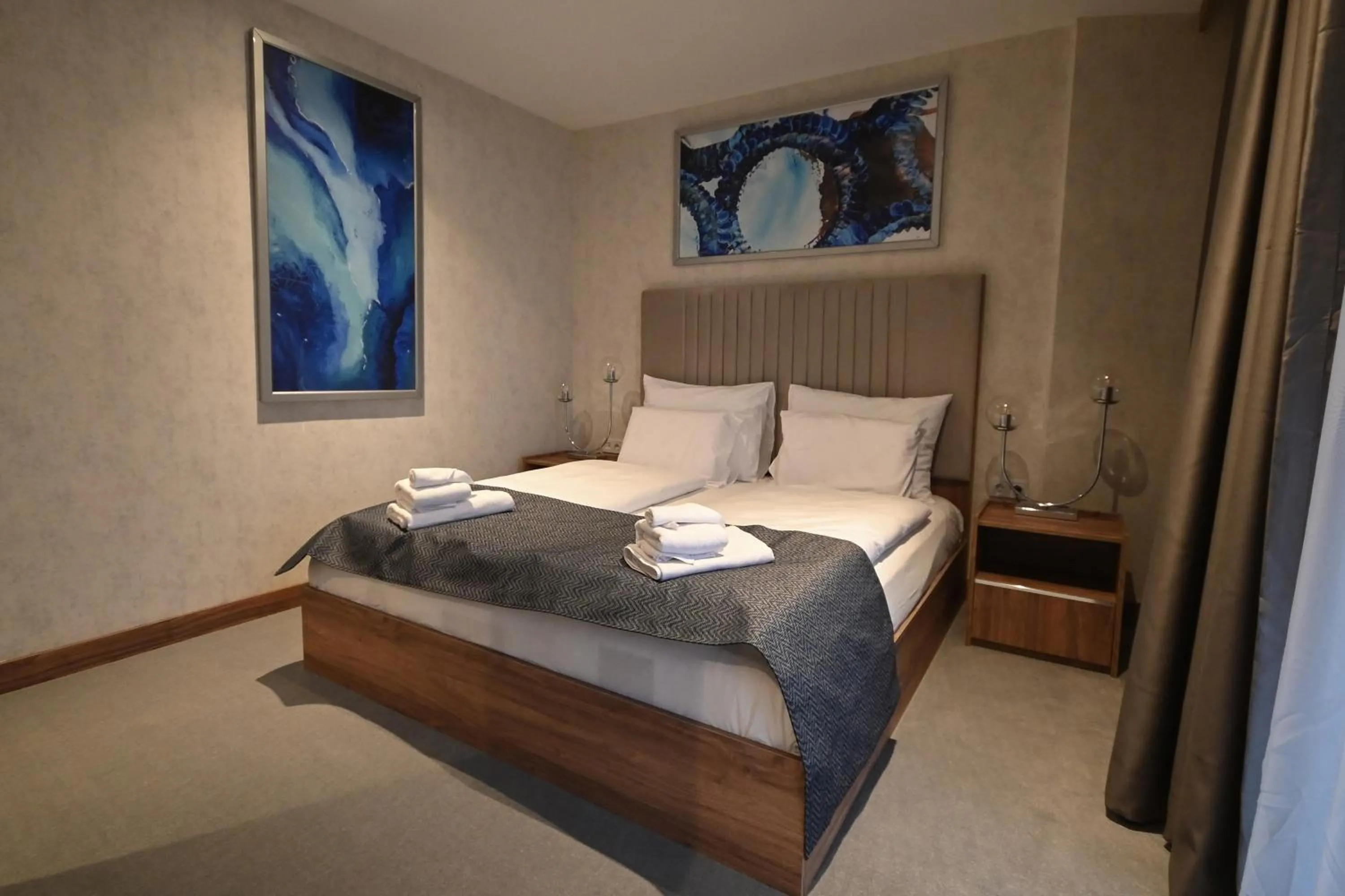 Bed in Hotel Foldana