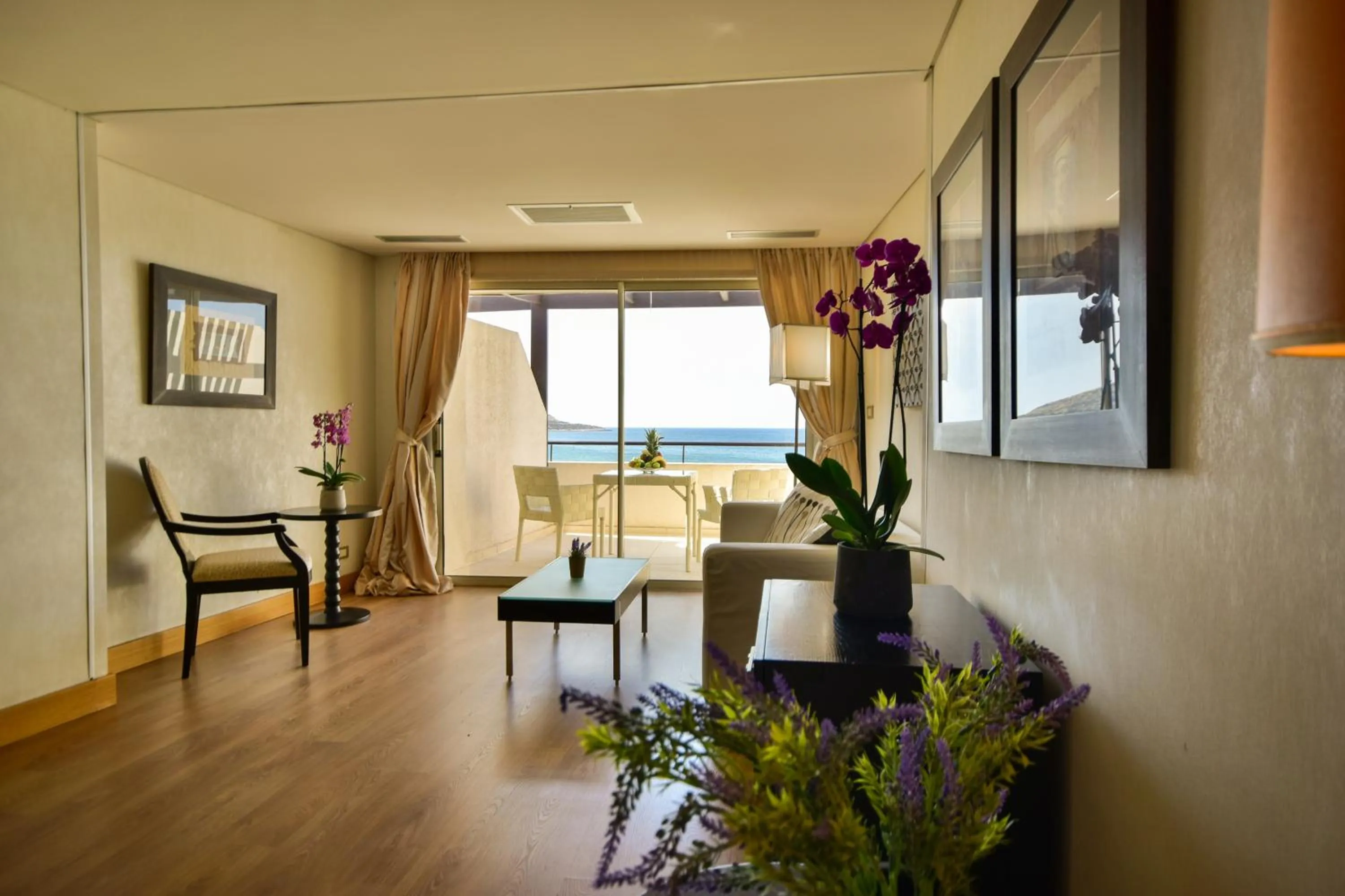 Exclusive Double  Room with Sea View in Plaza Resort