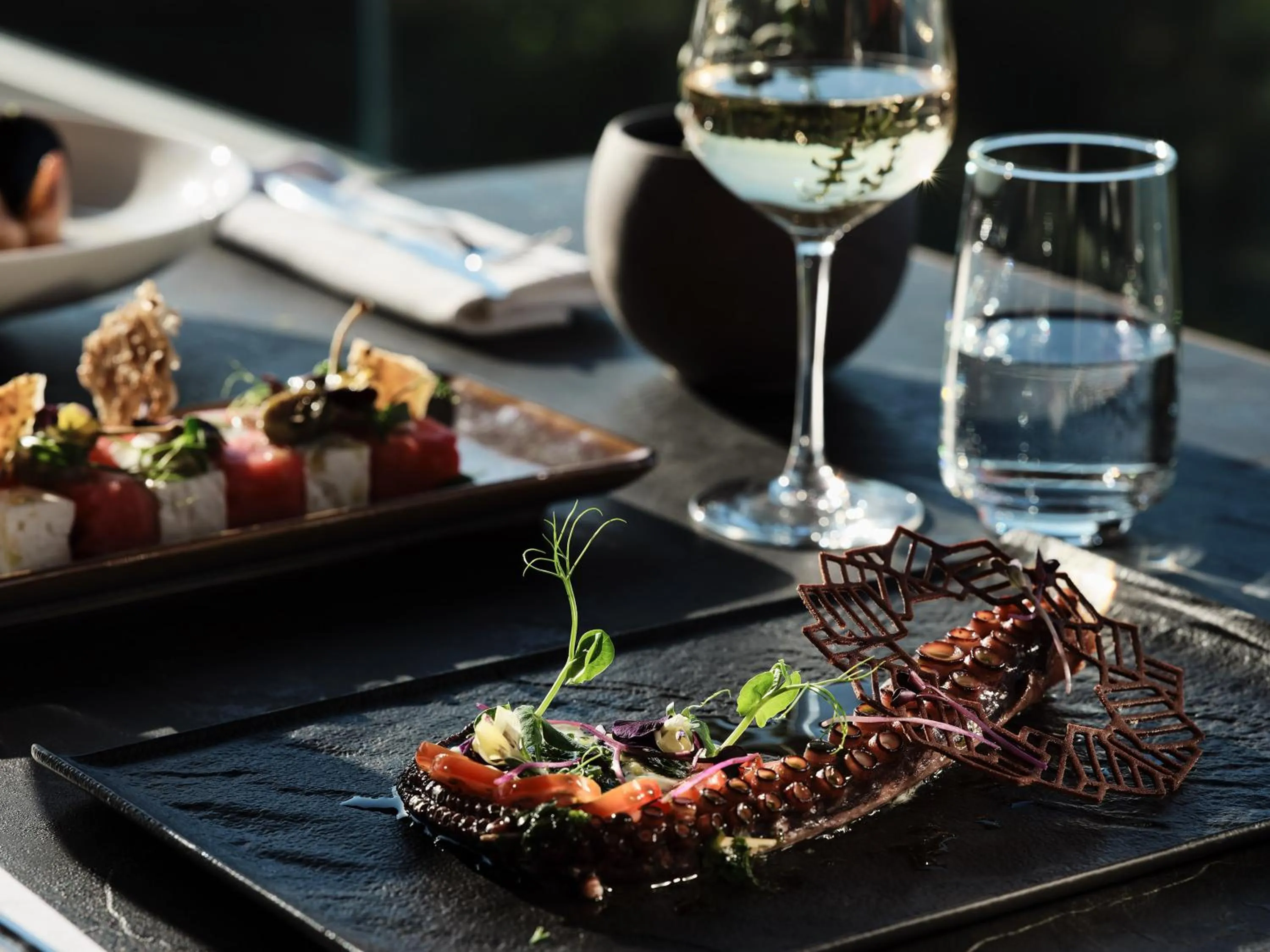 Restaurant/places to eat in Cora Hotel & Spa