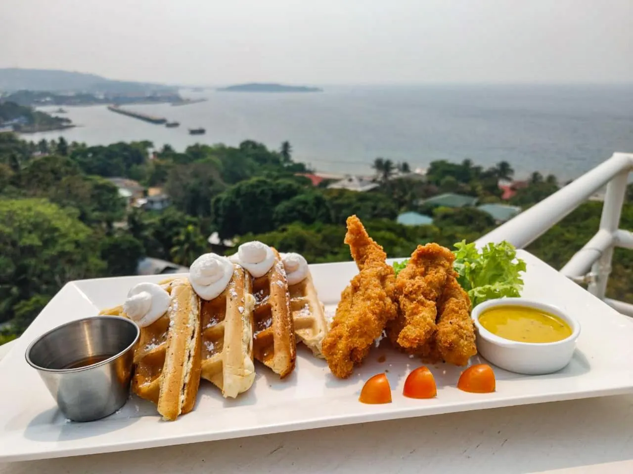 Restaurant/places to eat in Ocean View Hotel and Restaurant