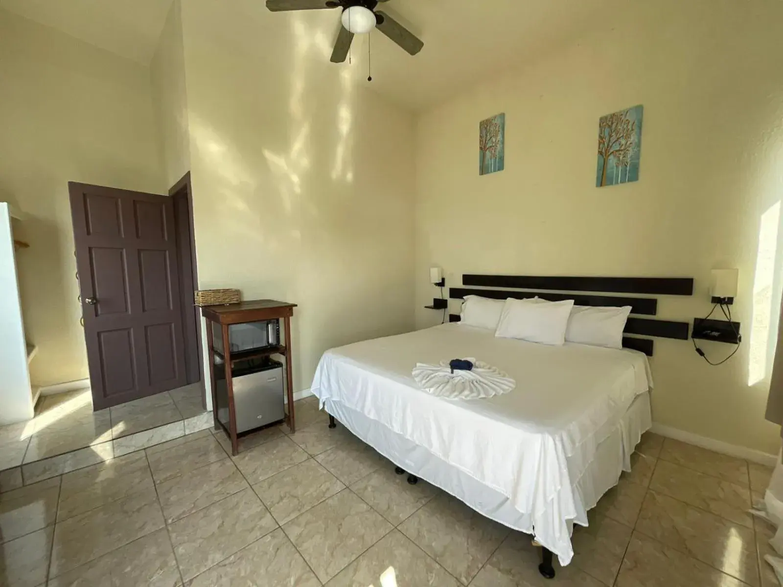 King Room in Ocean View Hotel and Restaurant King Room in Ocean View Hotel and Restaurant