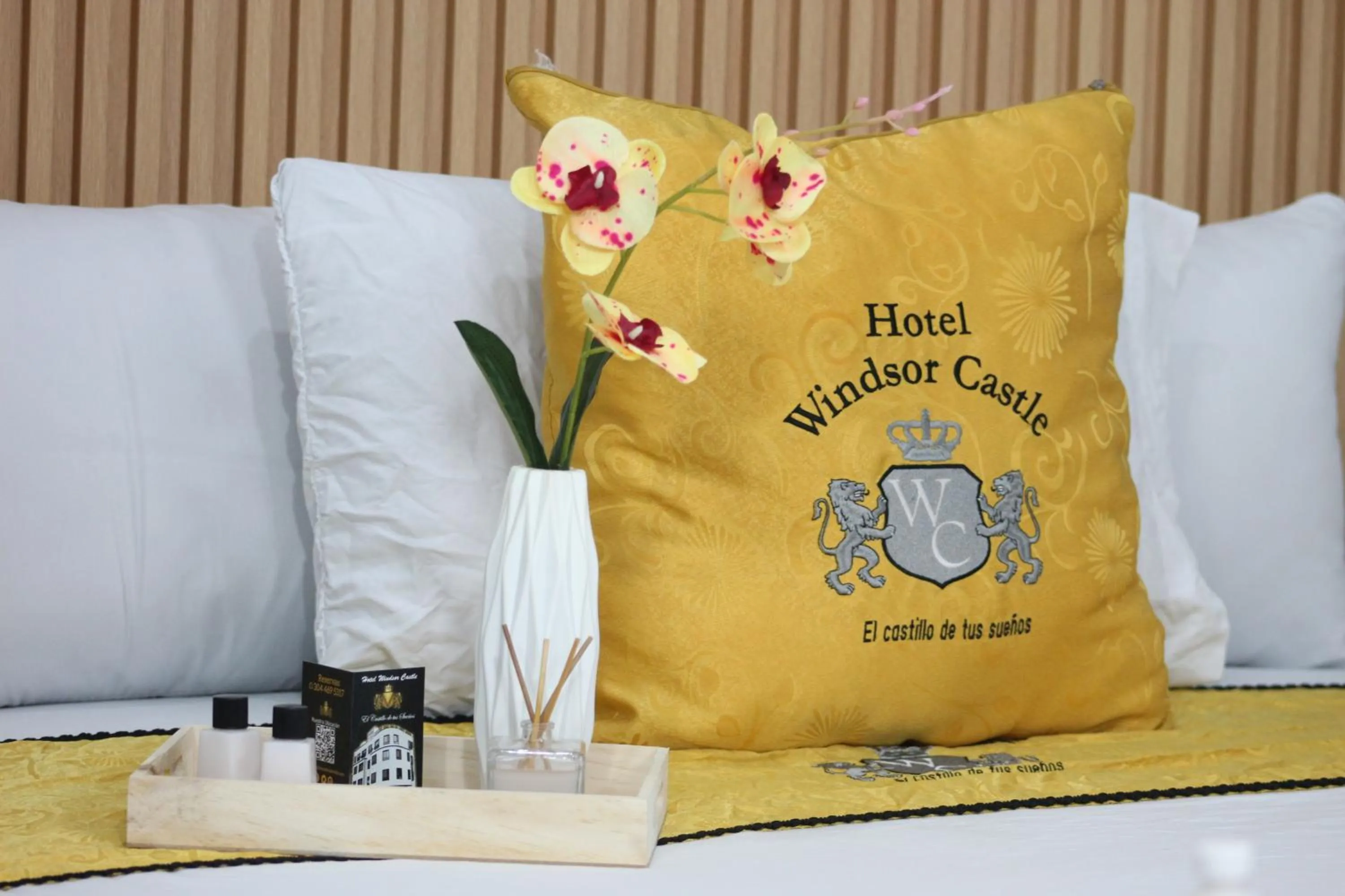 Bed in Hotel Windsor Castle Bogotá