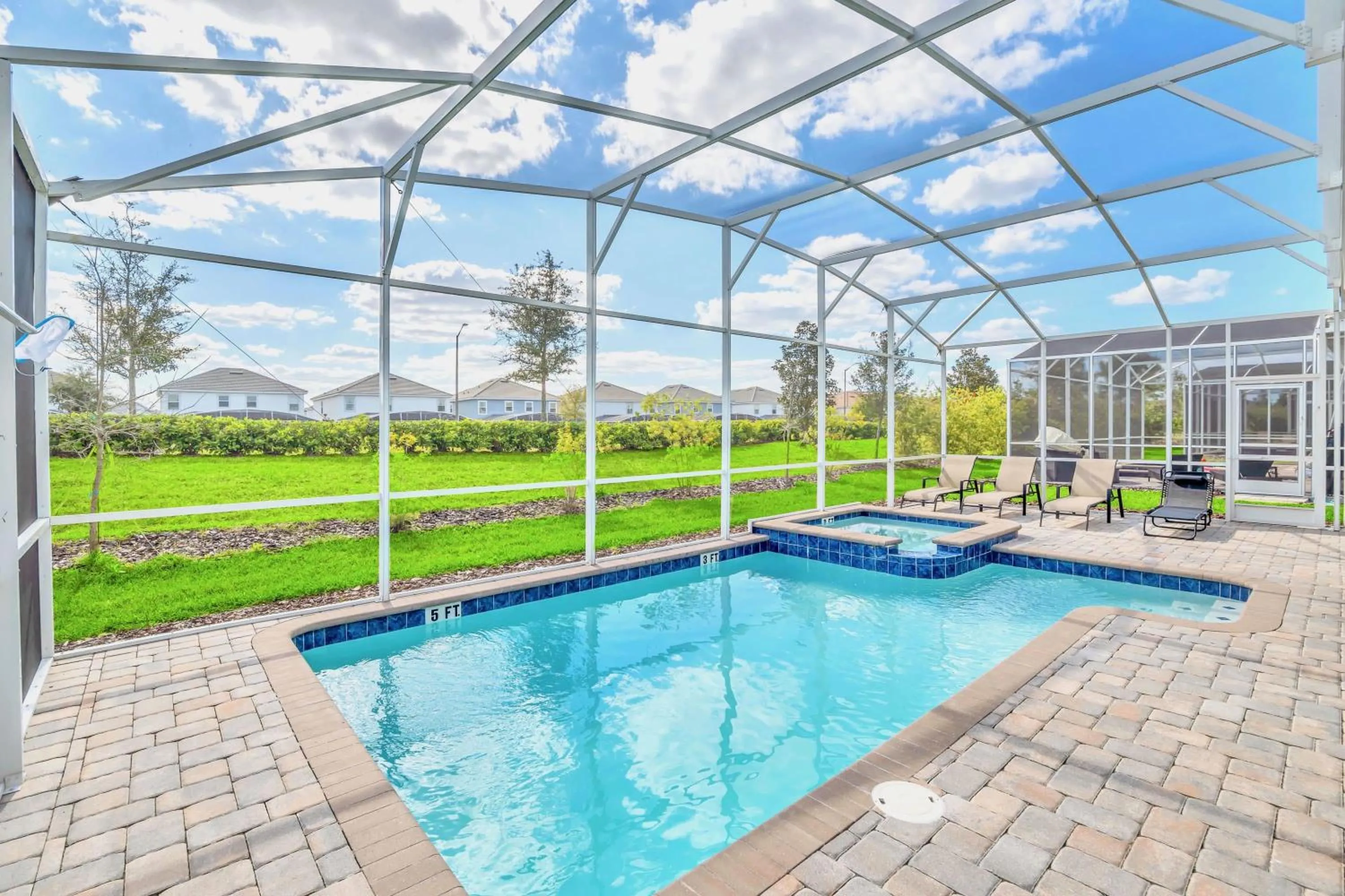 Swimming pool in Stunning 8BR Home with BBQ Pool and Theater