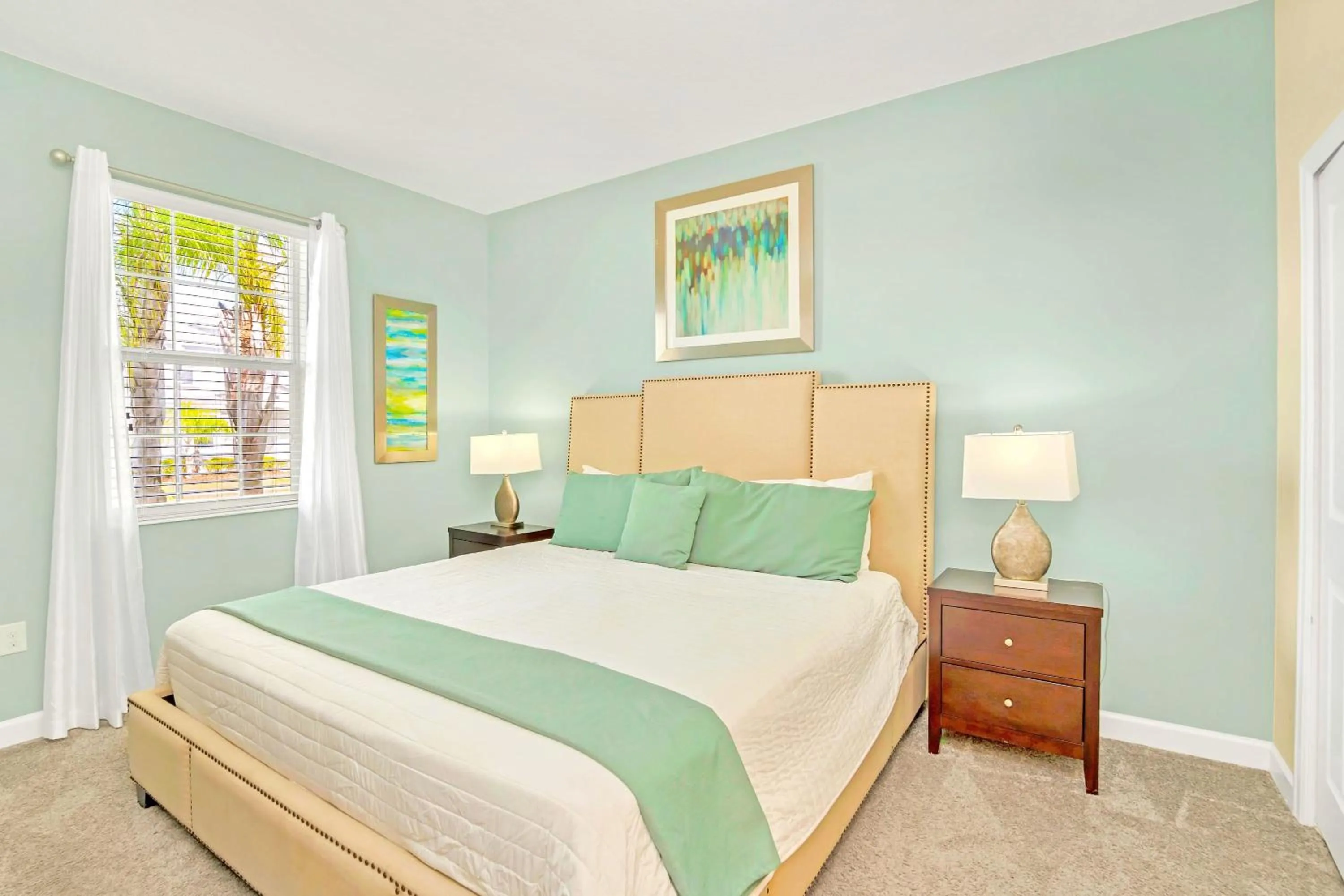 Bed in Stunning 8BR Home with BBQ Pool and Theater