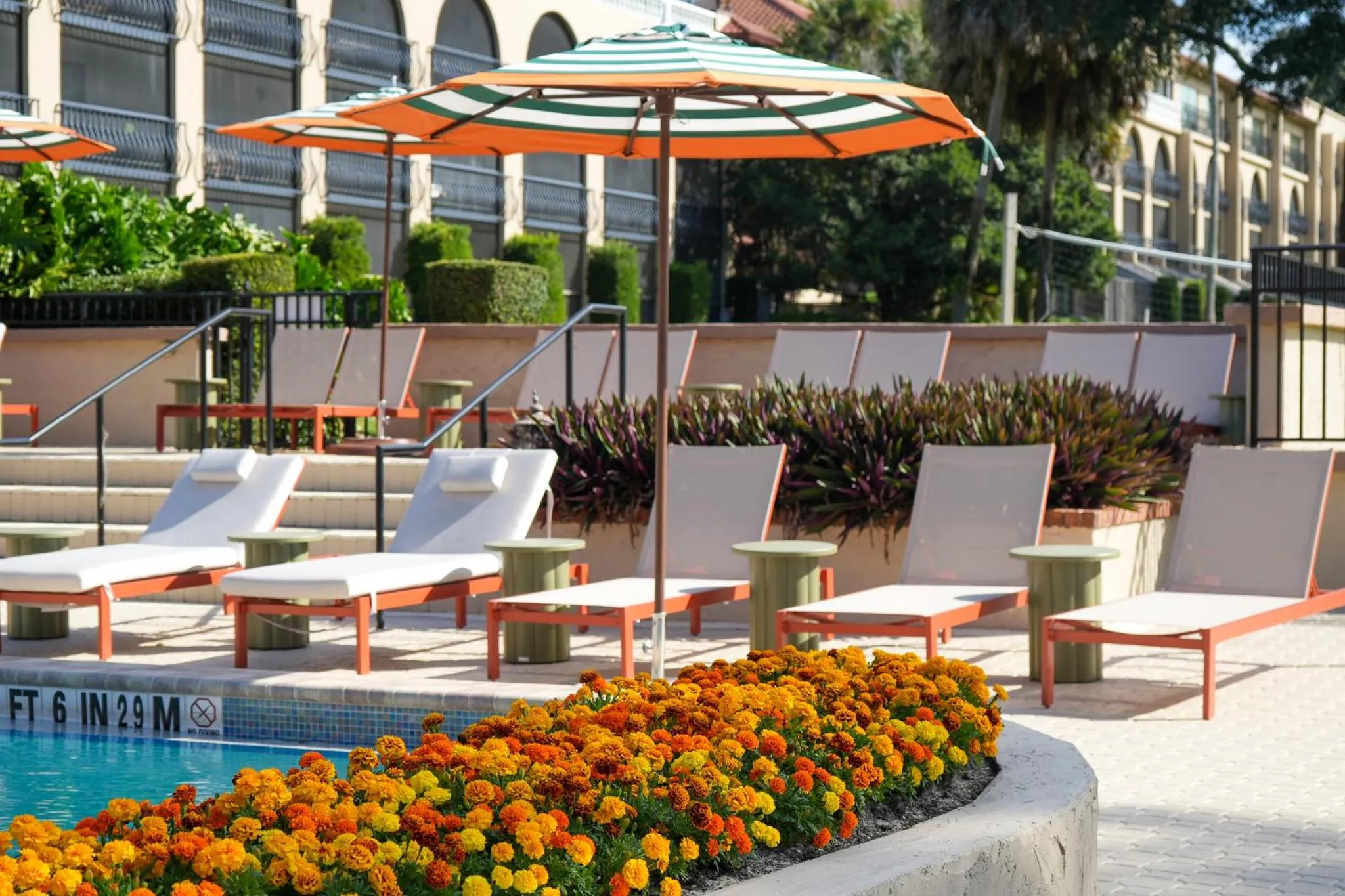 Swimming pool in Mission Resort and Club