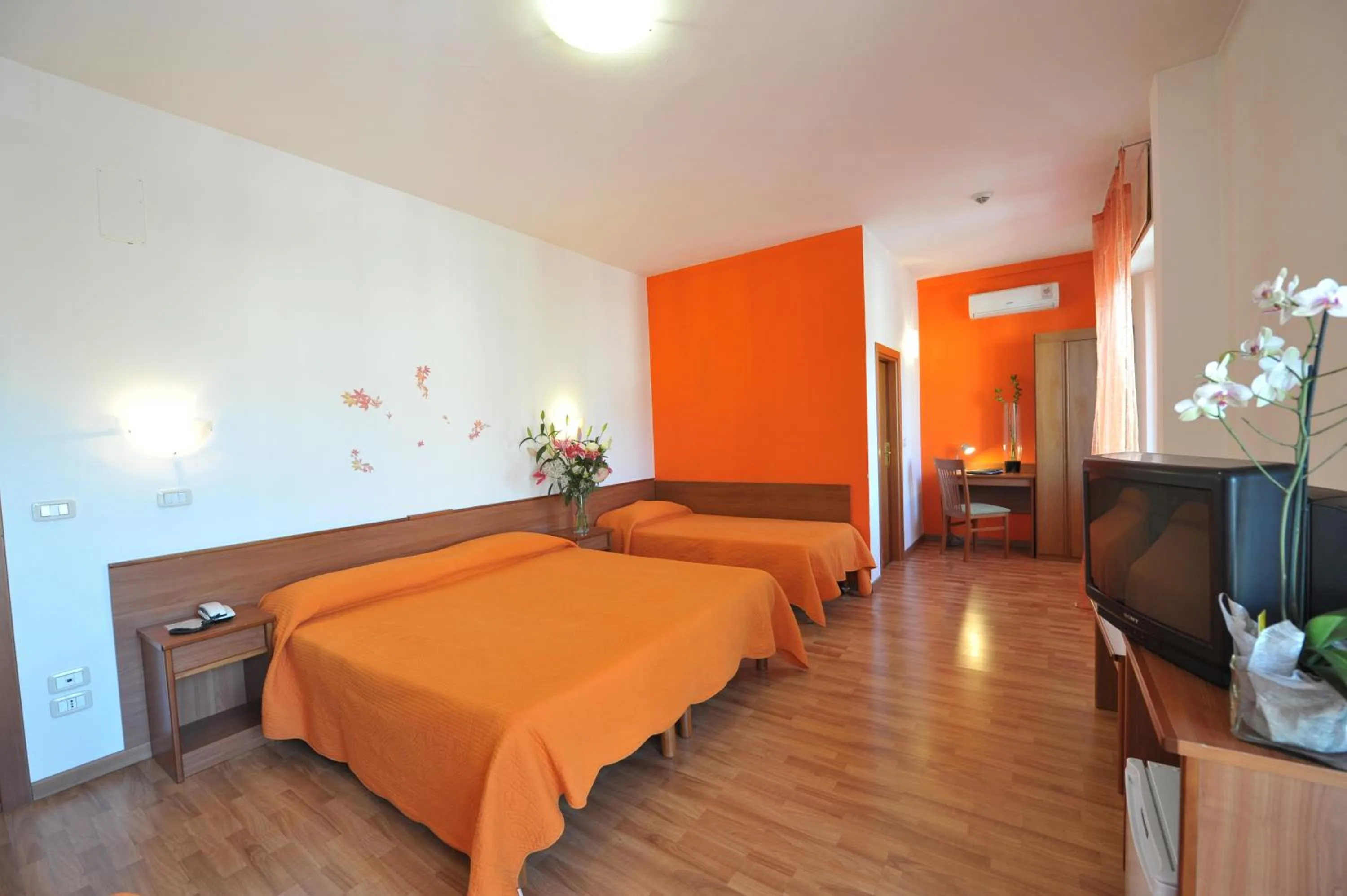 Bedroom, Bed in Hotel Astor