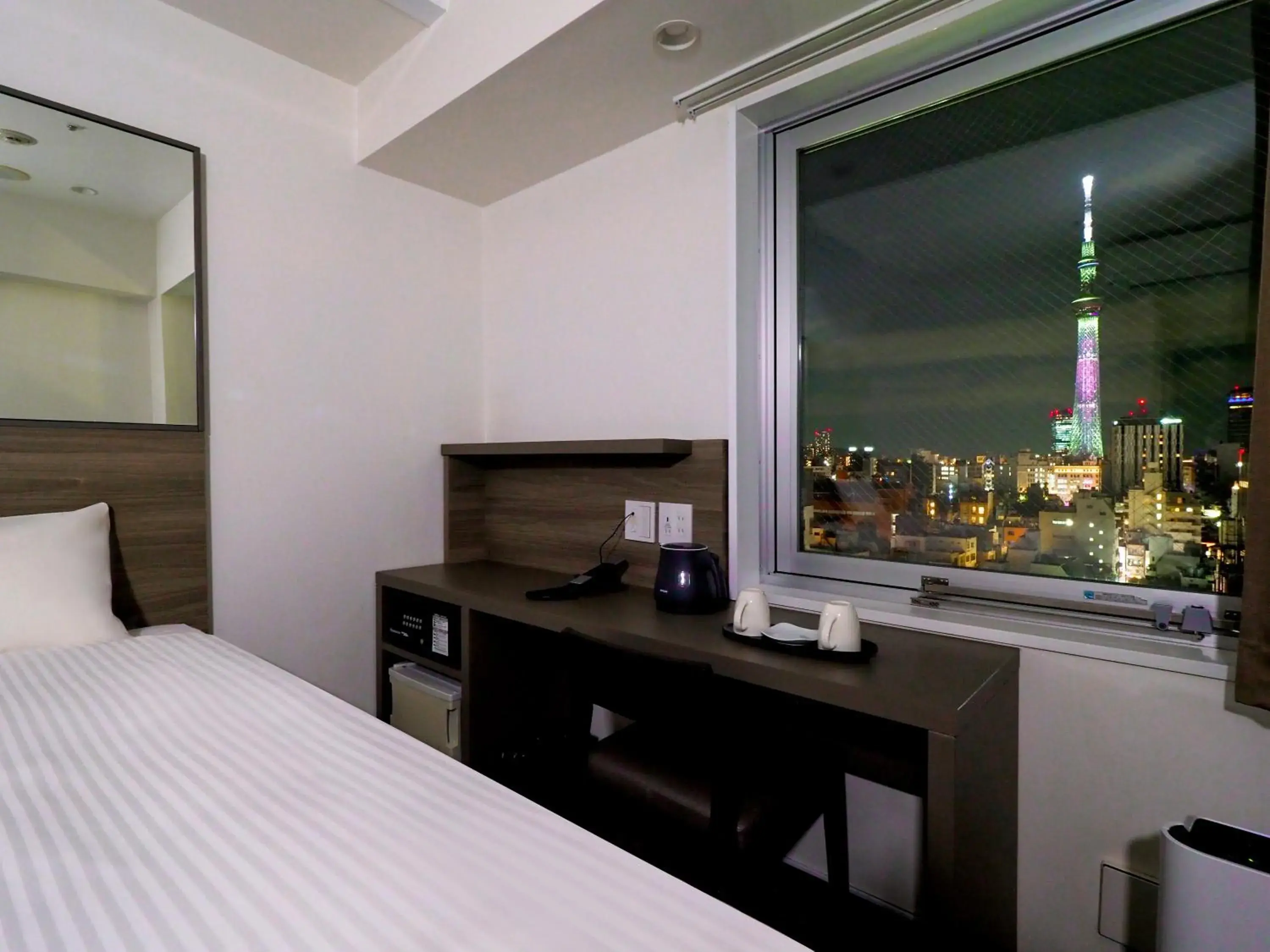 Standard Double Room with Tokyo Skytree View in Far East Village Hotel Tokyo, Asakusa Standard Double Room with Tokyo Skytree View in Far East Village Hotel Tokyo, Asakusa
