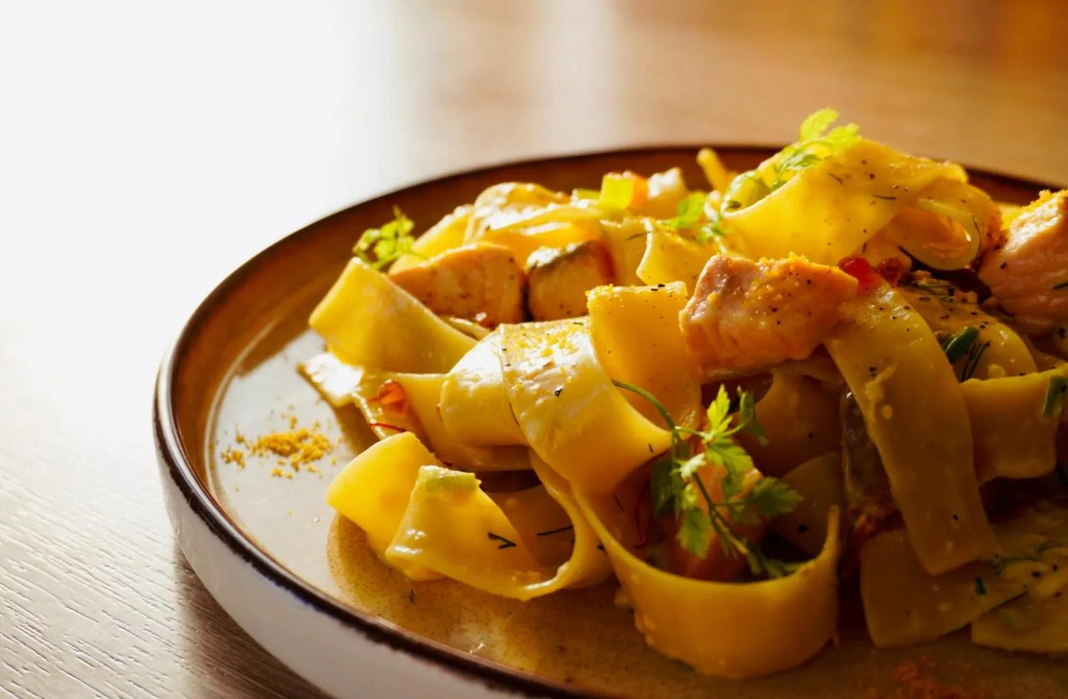 Restaurant/places to eat in Hotel London