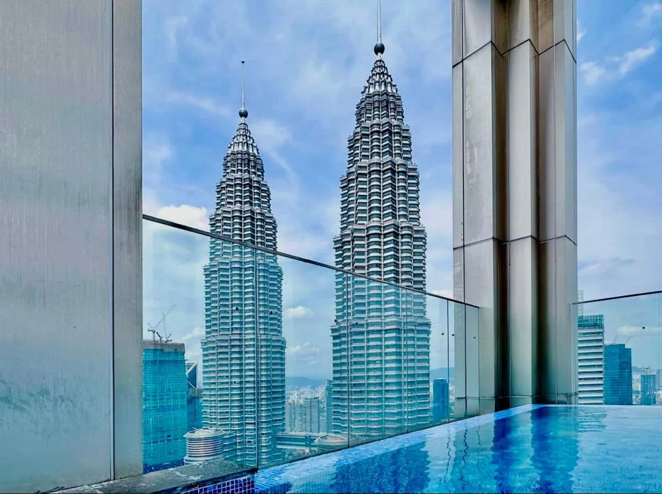 Day in Tropicana The Residence Klcc By Sky World