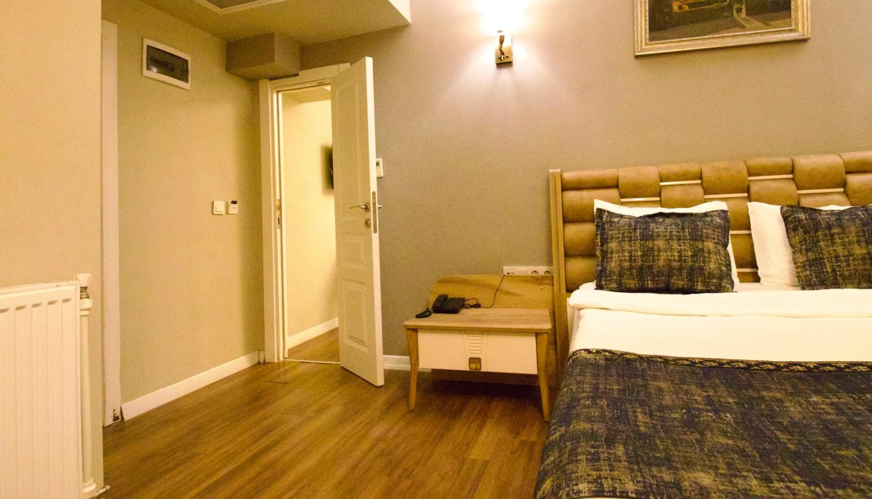 Bedroom, Bed in Olympos Garden Hotel