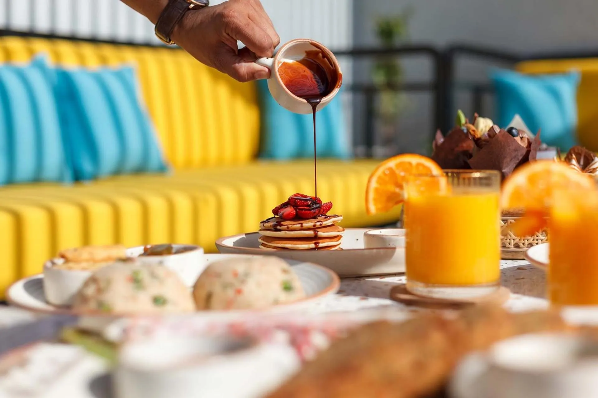 Breakfast in Casa Concreto- 5-Bedroom Luxury Villa with all weather Pool