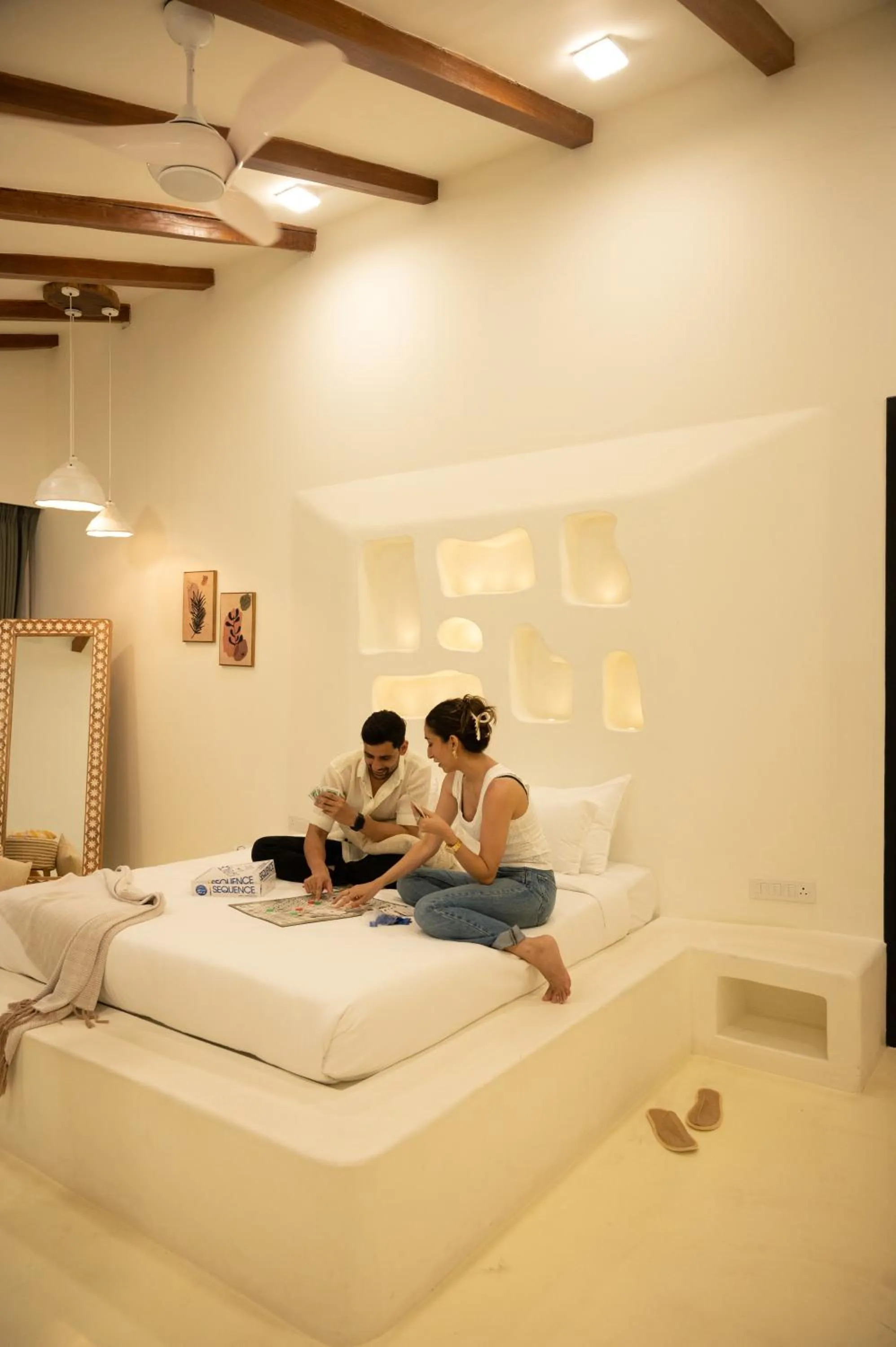 Entertainment, Bed in Casa Concreto- 5-Bedroom Luxury Villa with all weather Pool