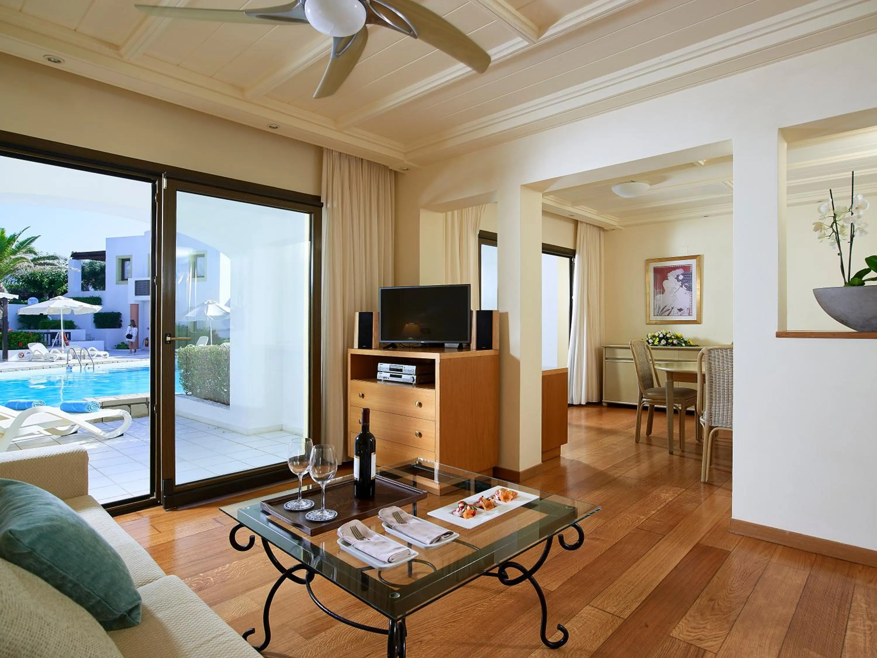 Living room in Knossos Royal