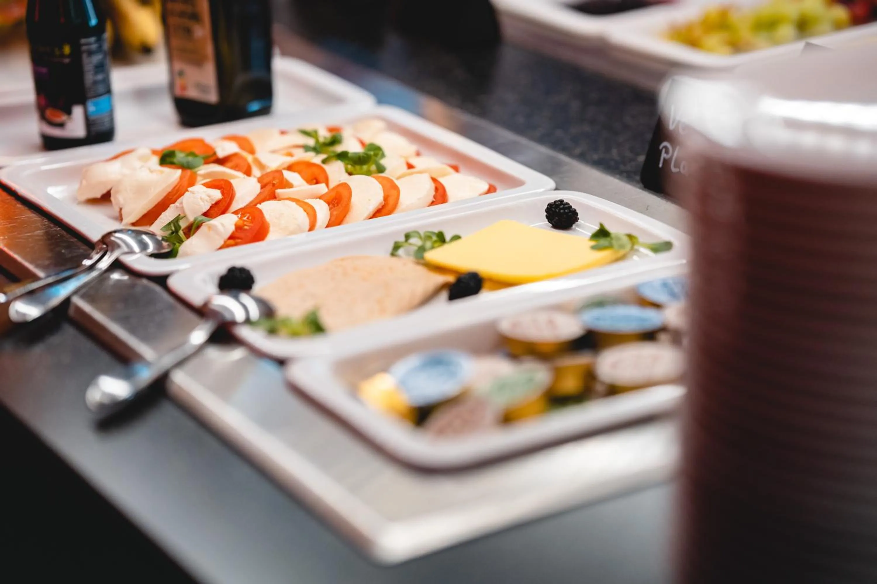 Breakfast in Hotel Fichtelberghaus - ganz oben im Erzgebirge