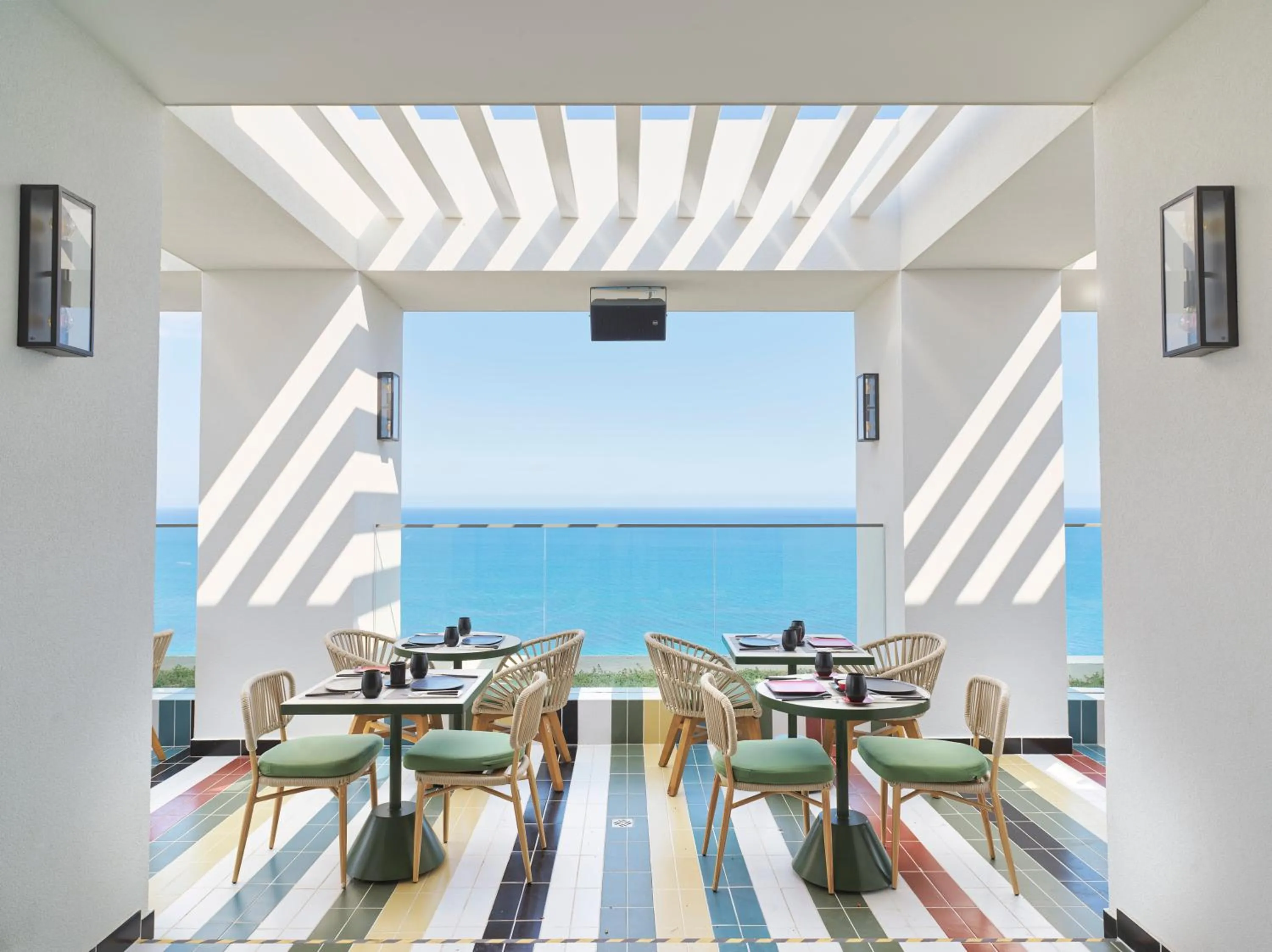 Restaurant/places to eat in NYX Hotel Limassol