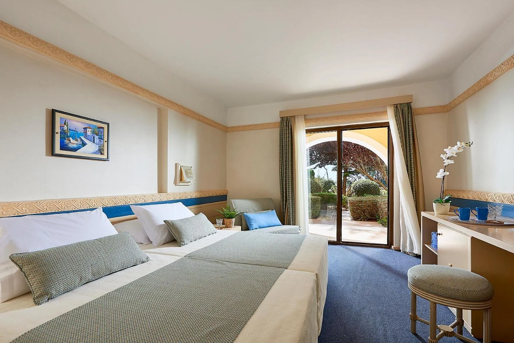 Bedroom, Bed in Aldemar Olympian Village
