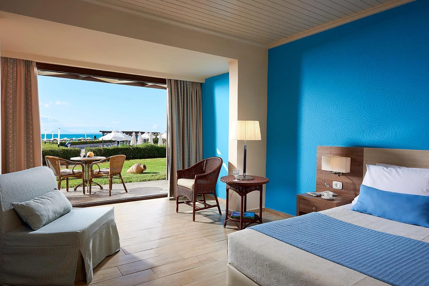 Seating area, Bed in Aldemar Olympian Village