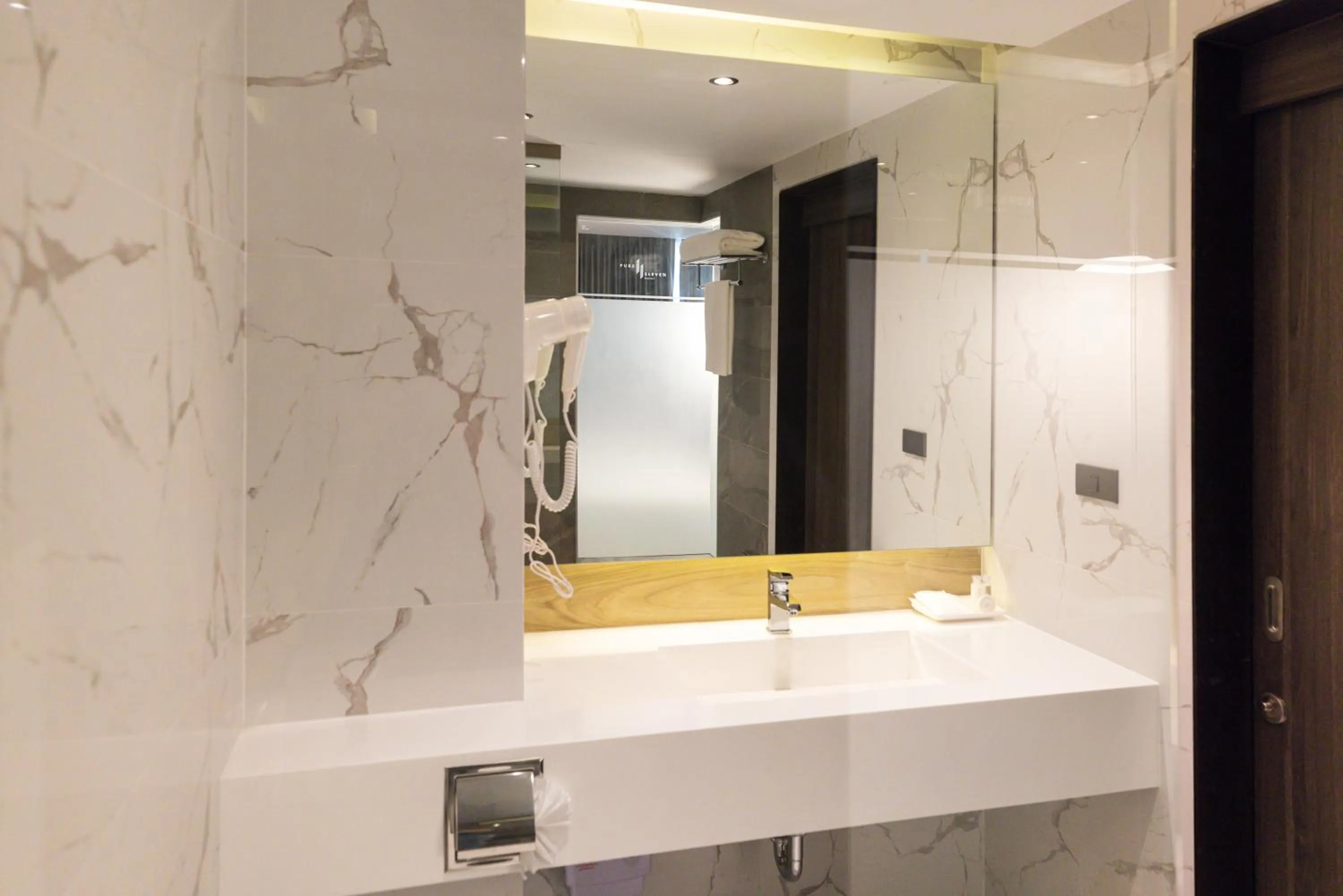 Bathroom in Pure Eleven Hotel Bangkok