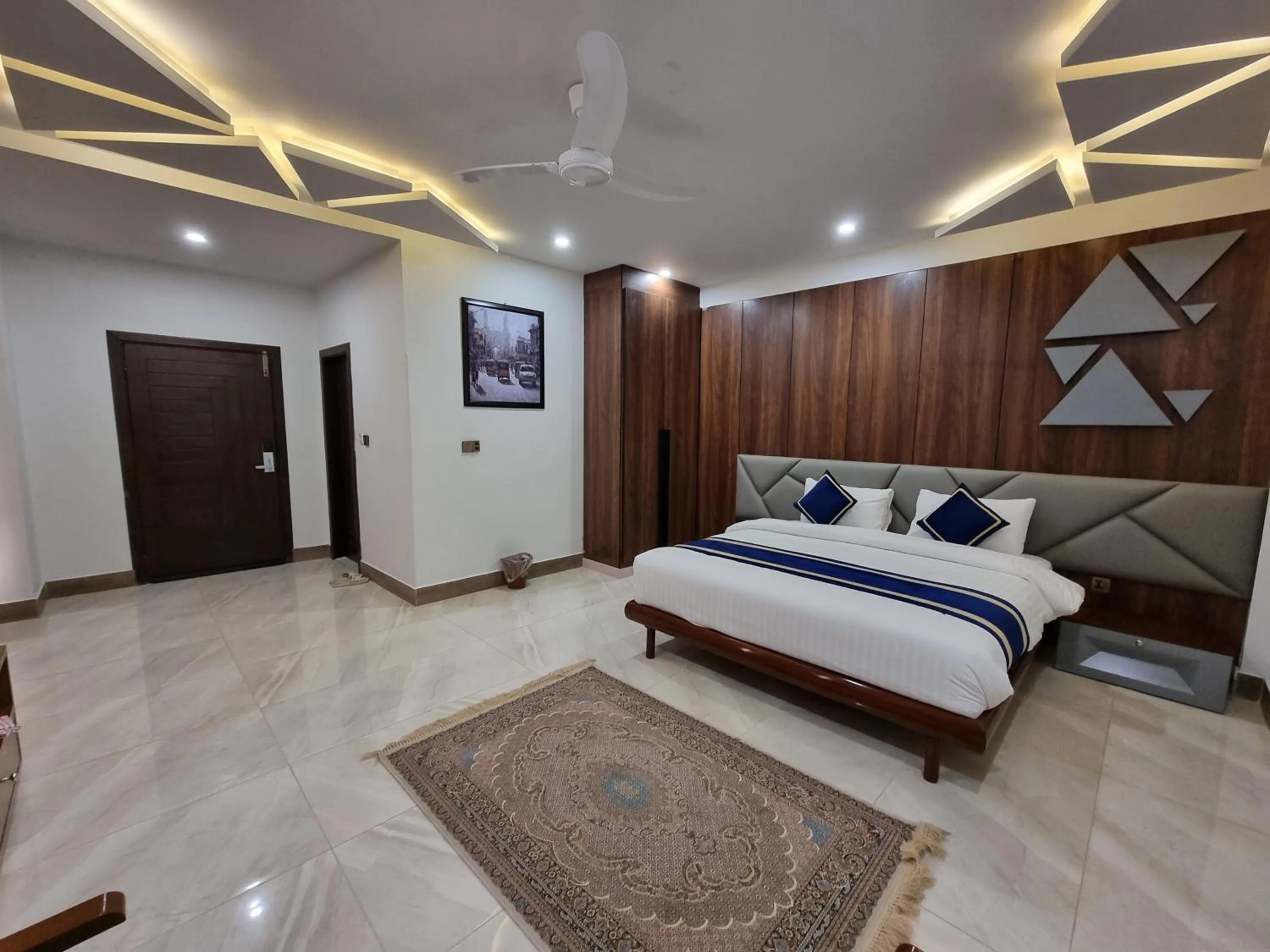 Bed in Grand Hotel Quetta