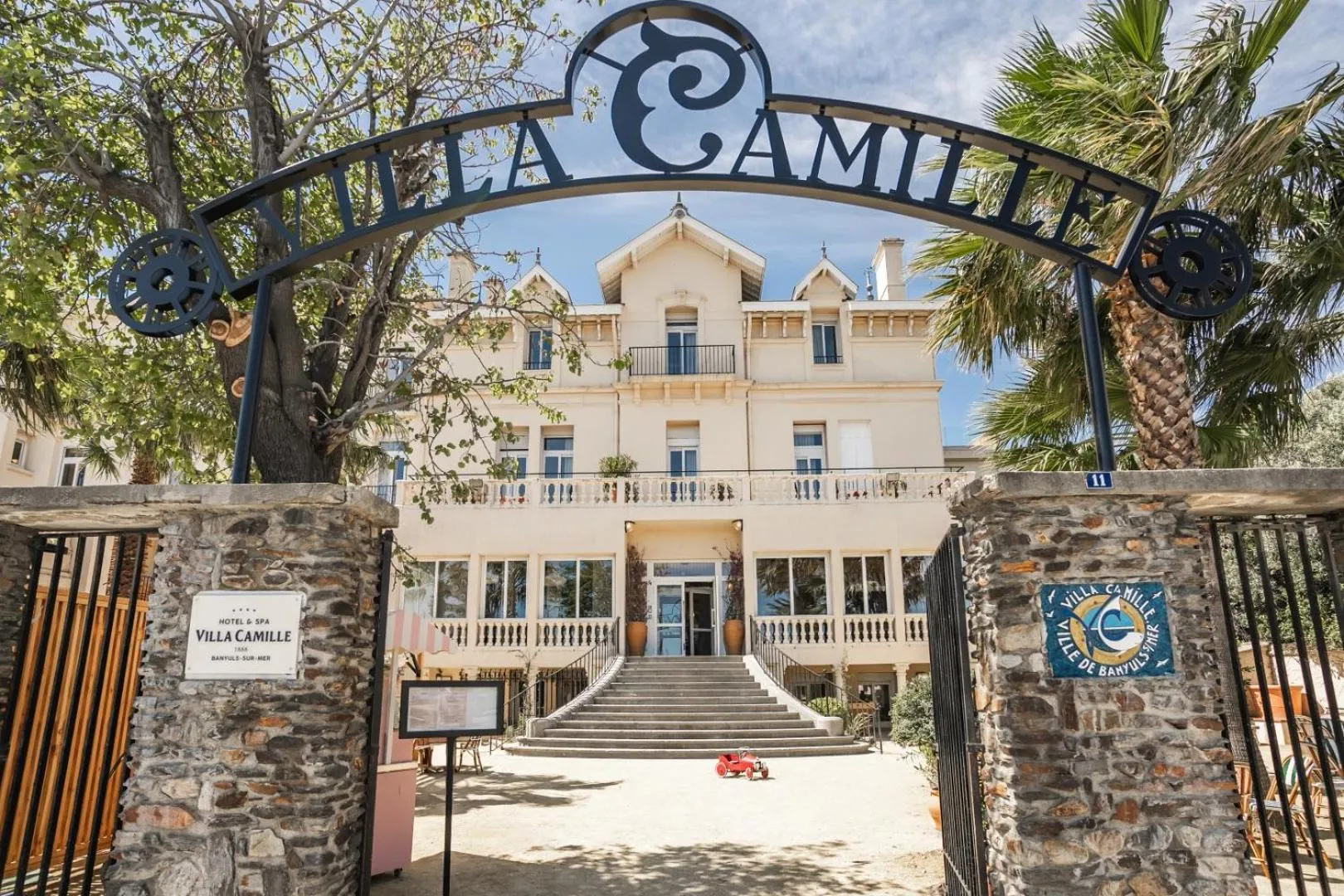 Facade/entrance in Villa Camille Hotel & Spa