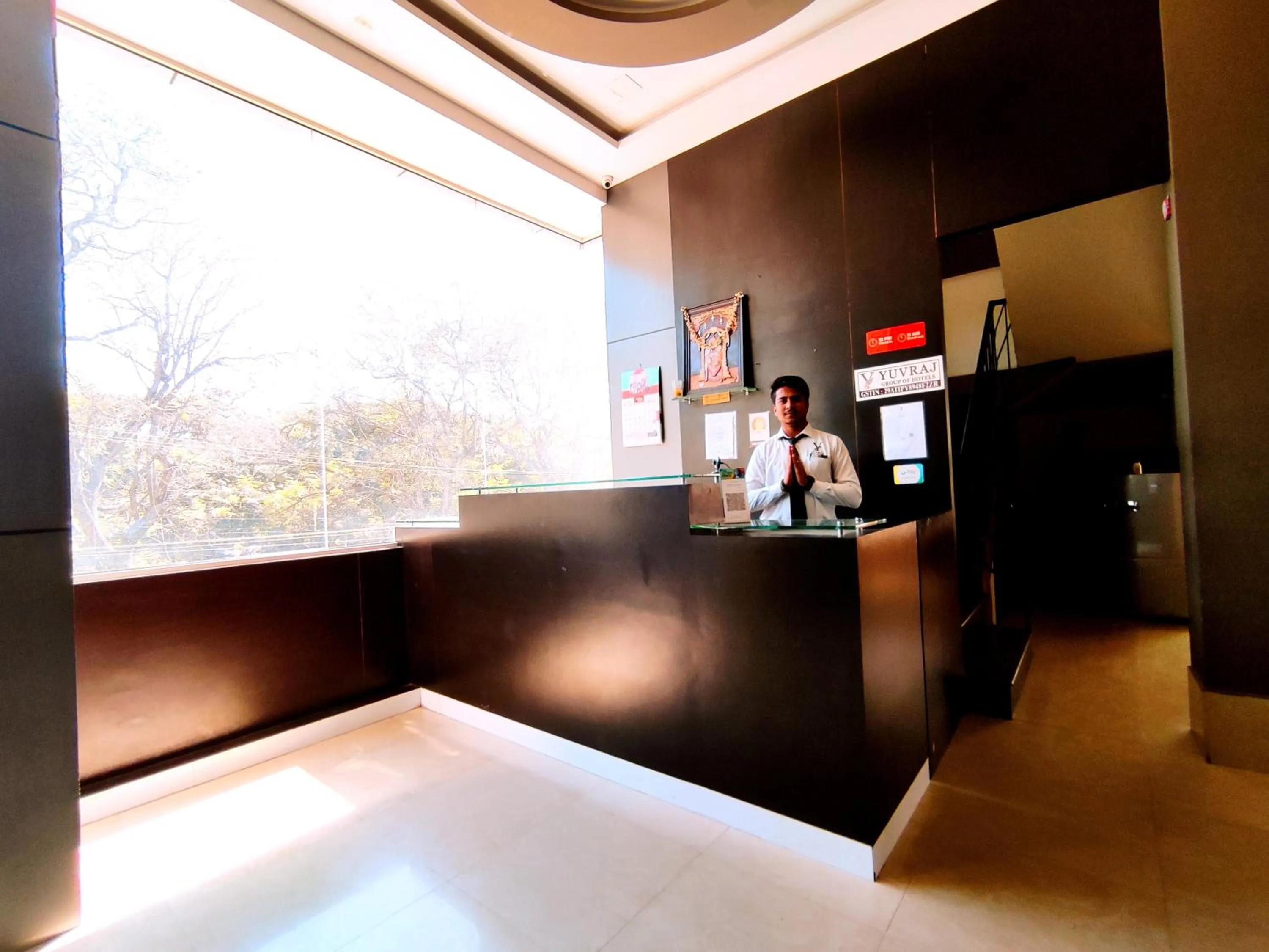 Lobby or reception, Bed in Yuvraj Galaxy Inn