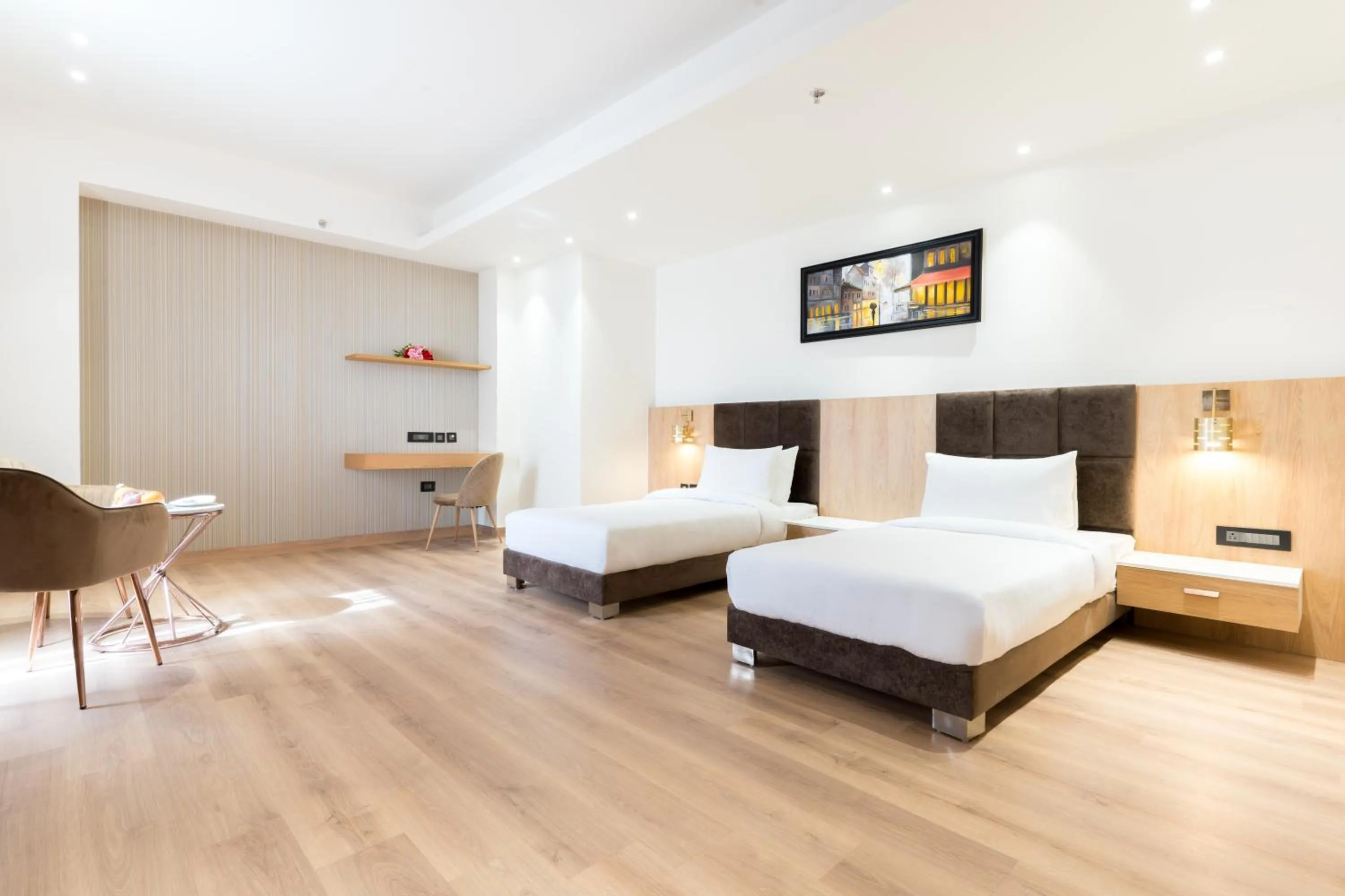 Bedroom, Bed in Dayal Gateway