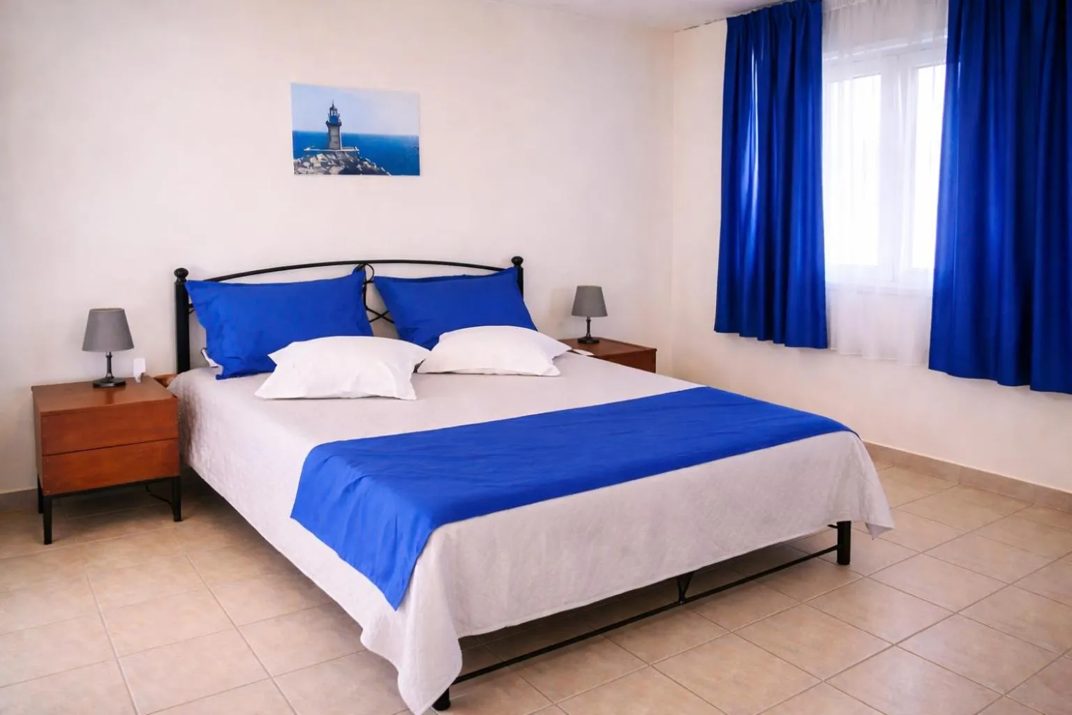 Bed in Apartments Hotel & Studios, Xifoupolis