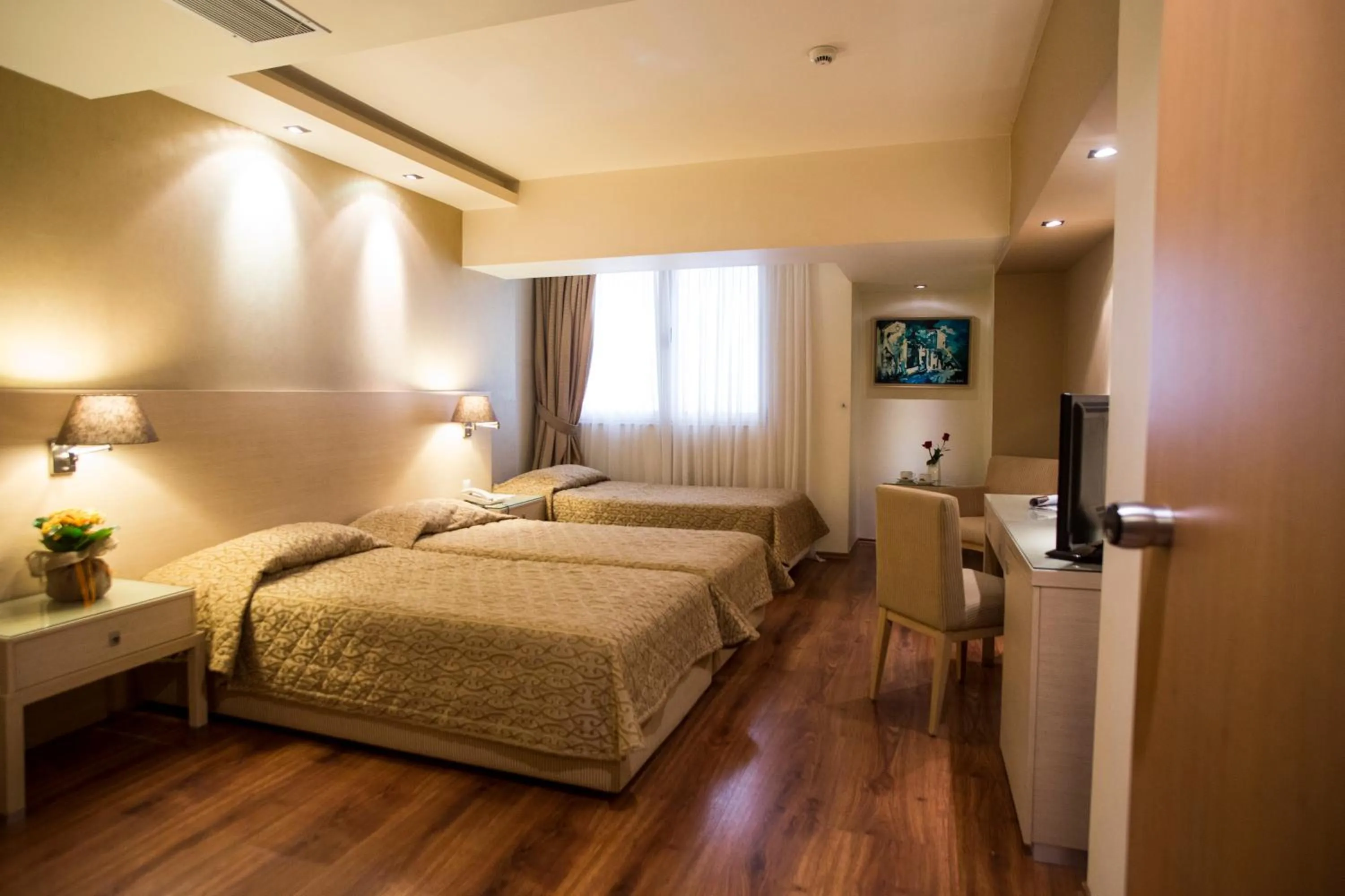 Photo of the whole room, Bed in Davitel - Tobacco Hotel