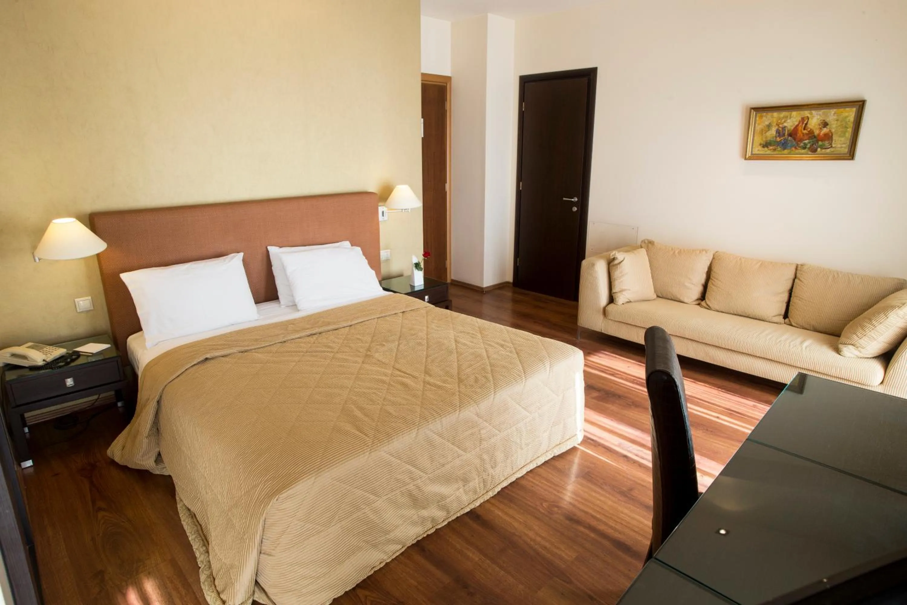 Photo of the whole room, Bed in Davitel - Tobacco Hotel