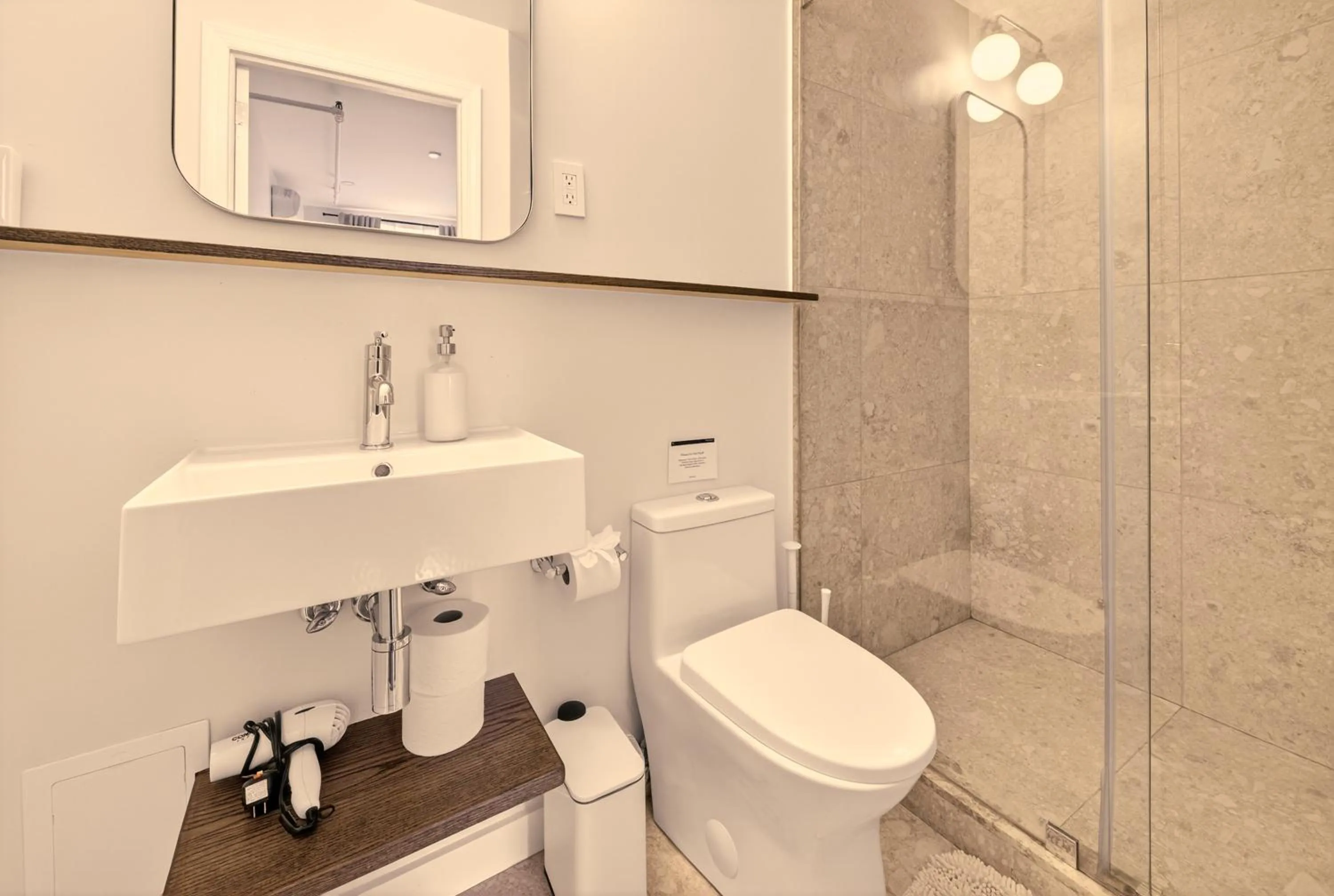 Shower in Outsite Chelsea